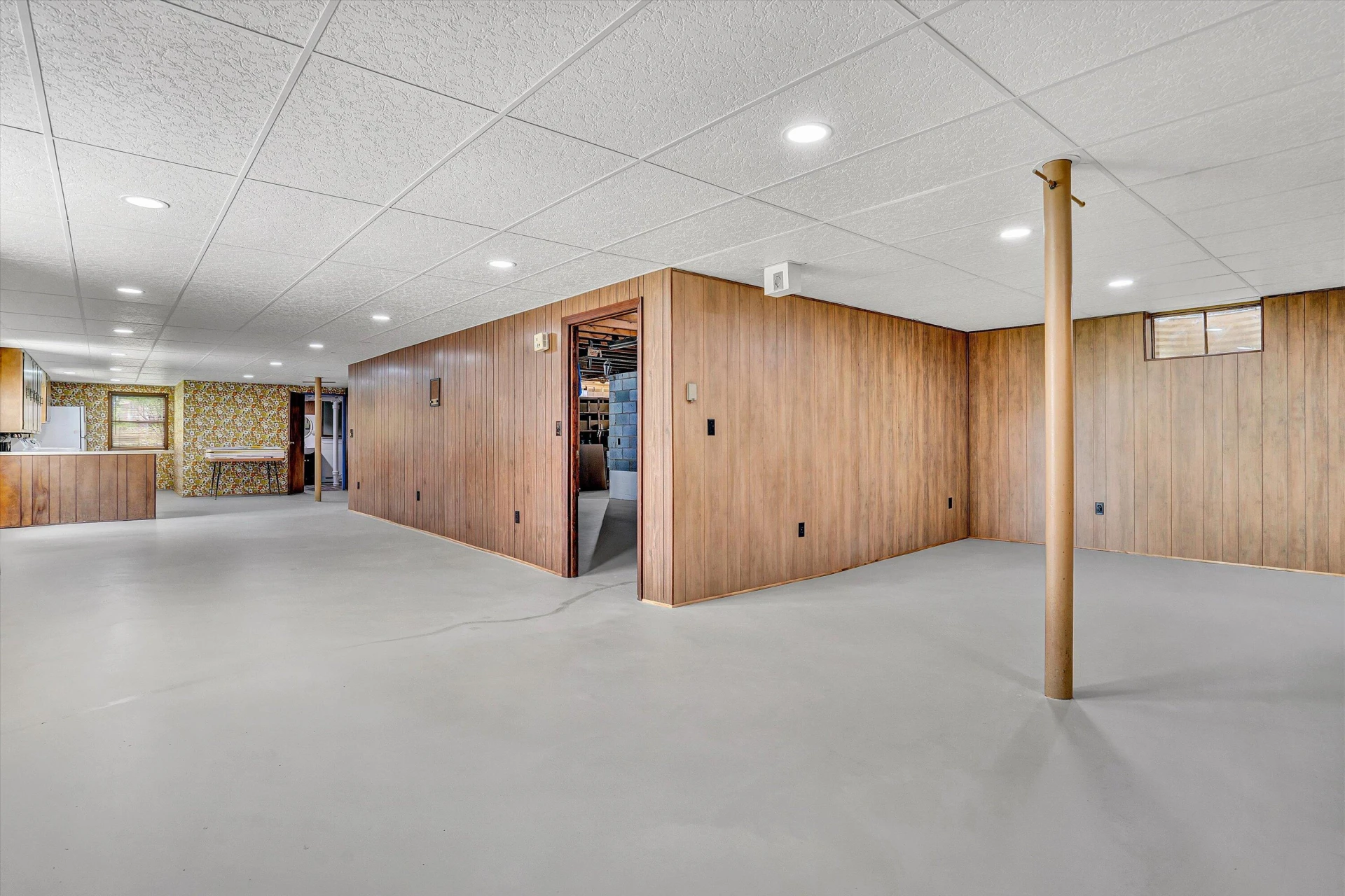 120 Vantage RD - Photo 36