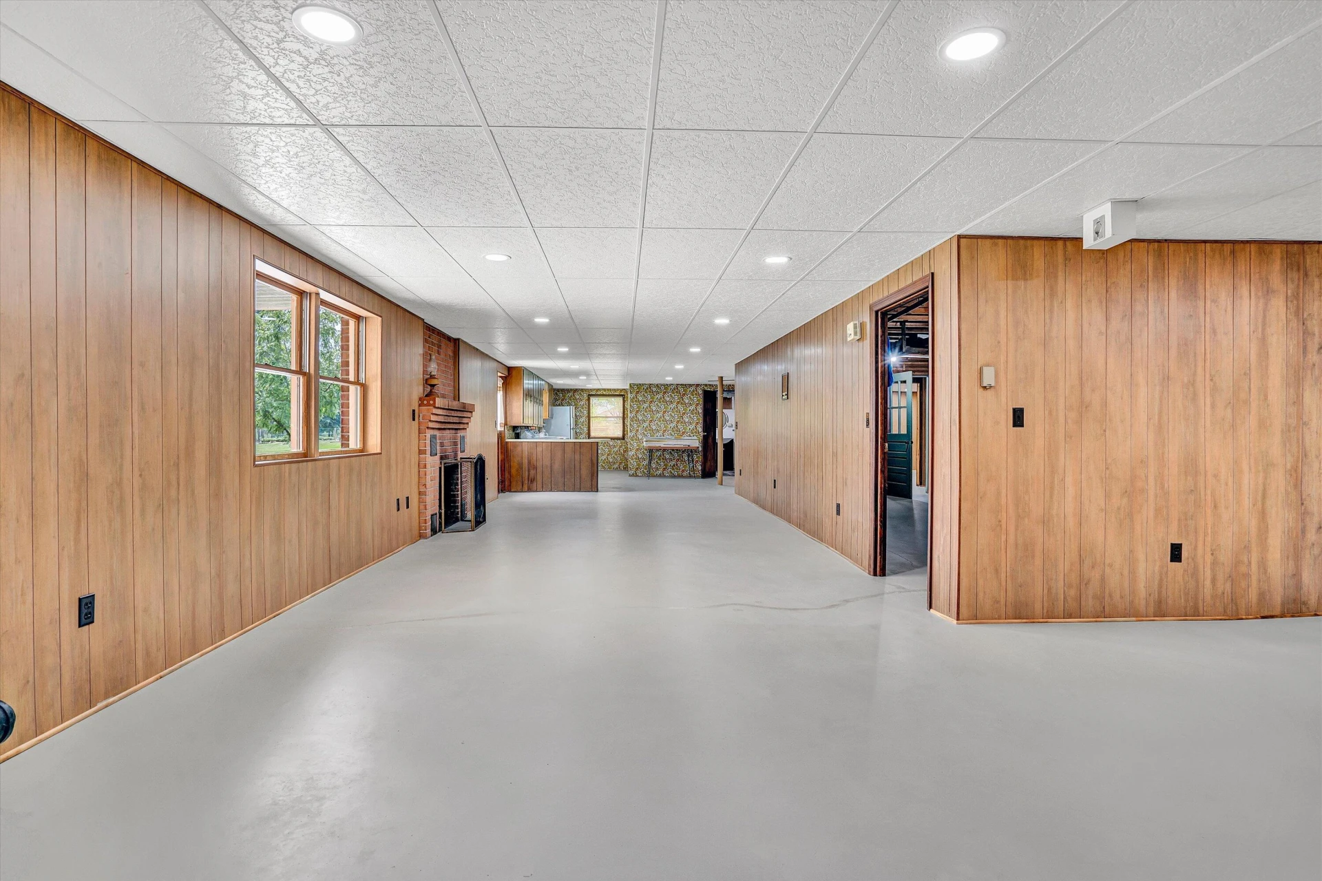 120 Vantage RD - Photo 37