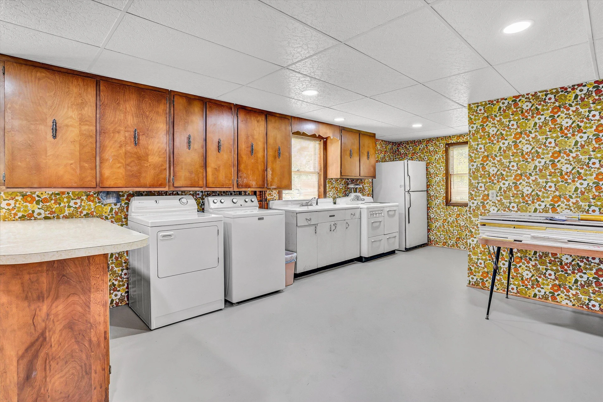 120 Vantage RD - Photo 40
