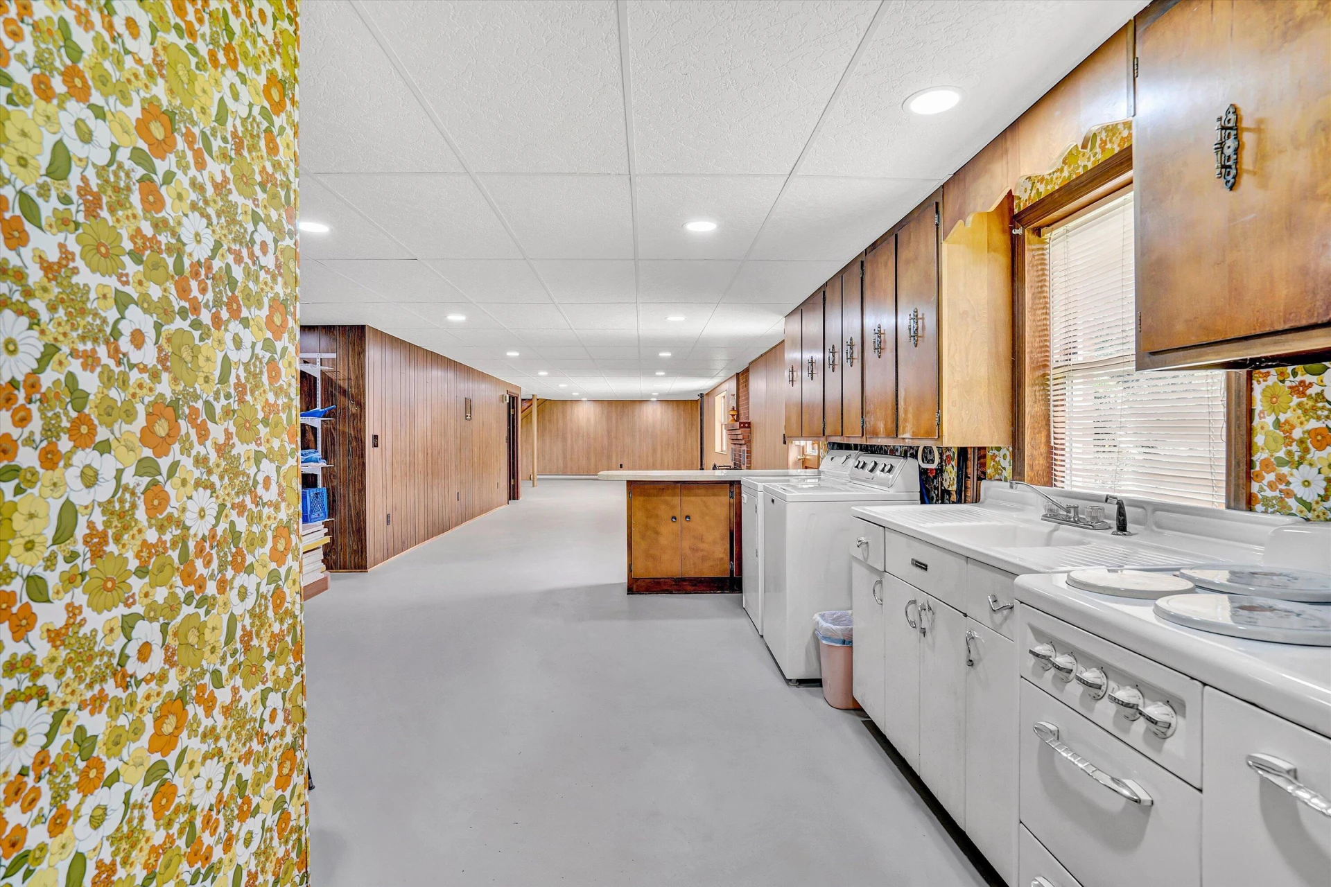 120 Vantage RD - Photo 41