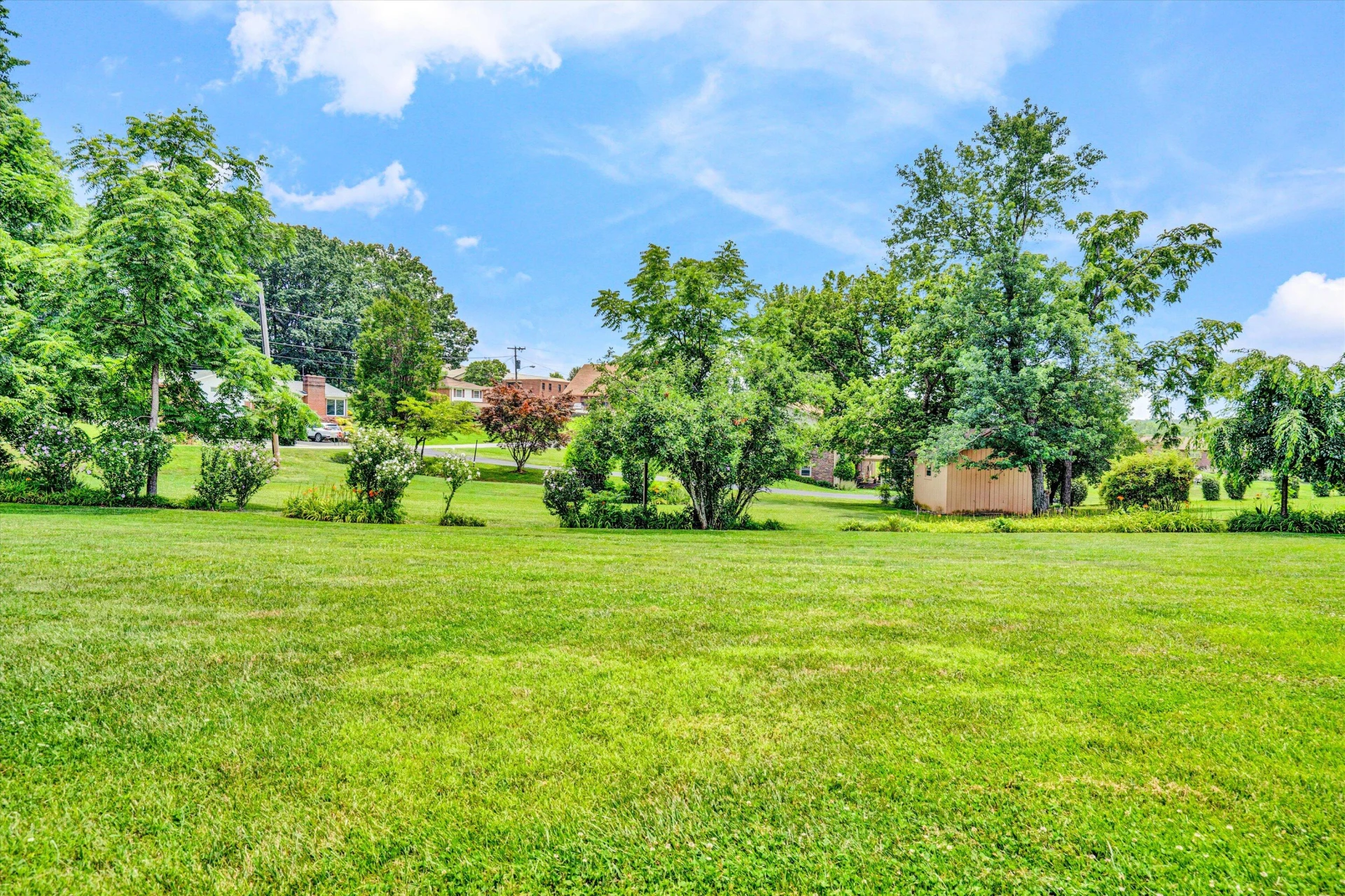 120 Vantage RD - Photo 8