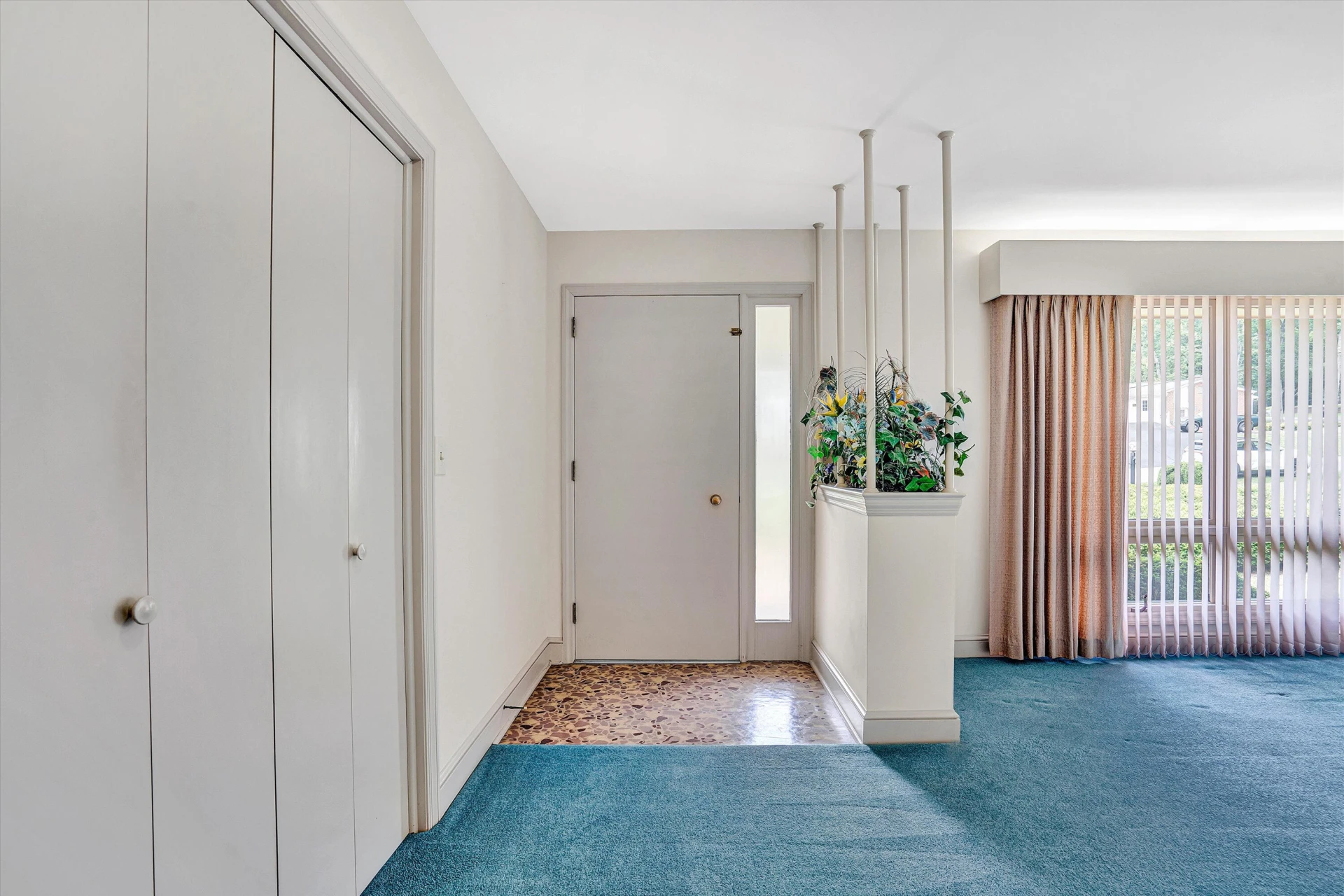 120 Vantage RD - Photo 10