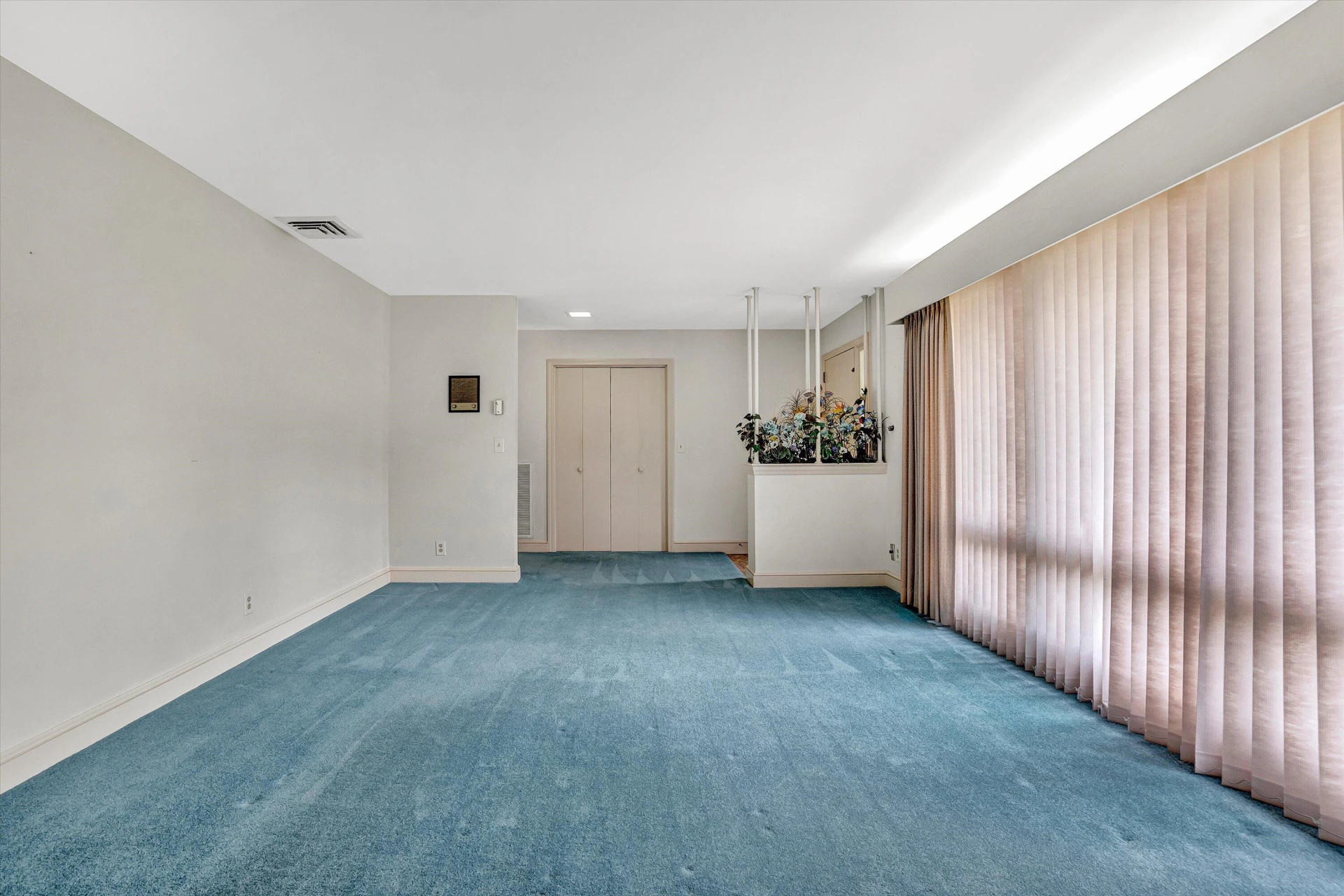 120 Vantage RD - Photo 11