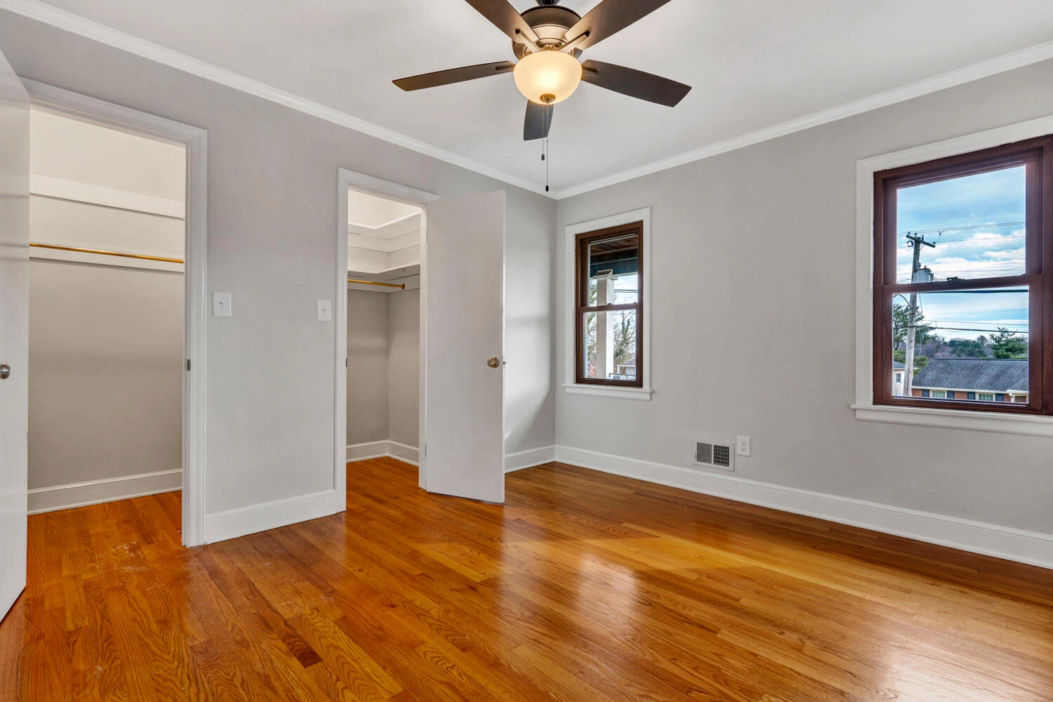 2223 Mt Regis DR - Photo 13