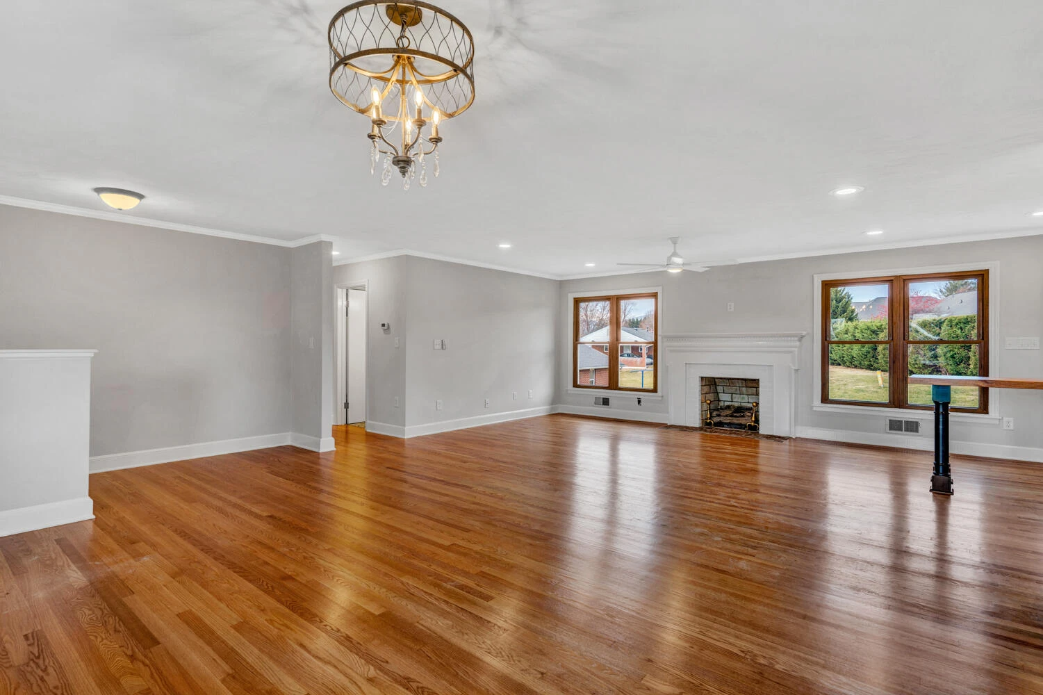 2223 Mt Regis DR - Photo 4