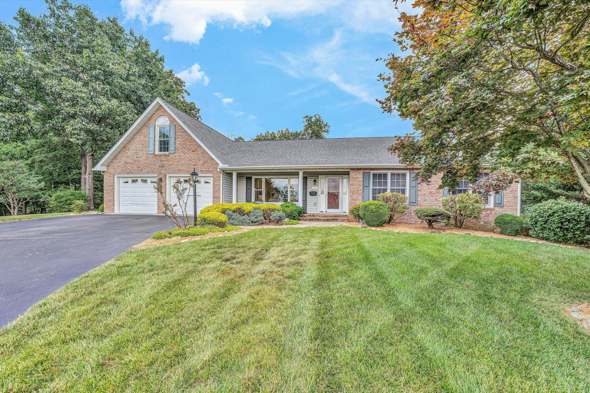 1941 Springmill RD
