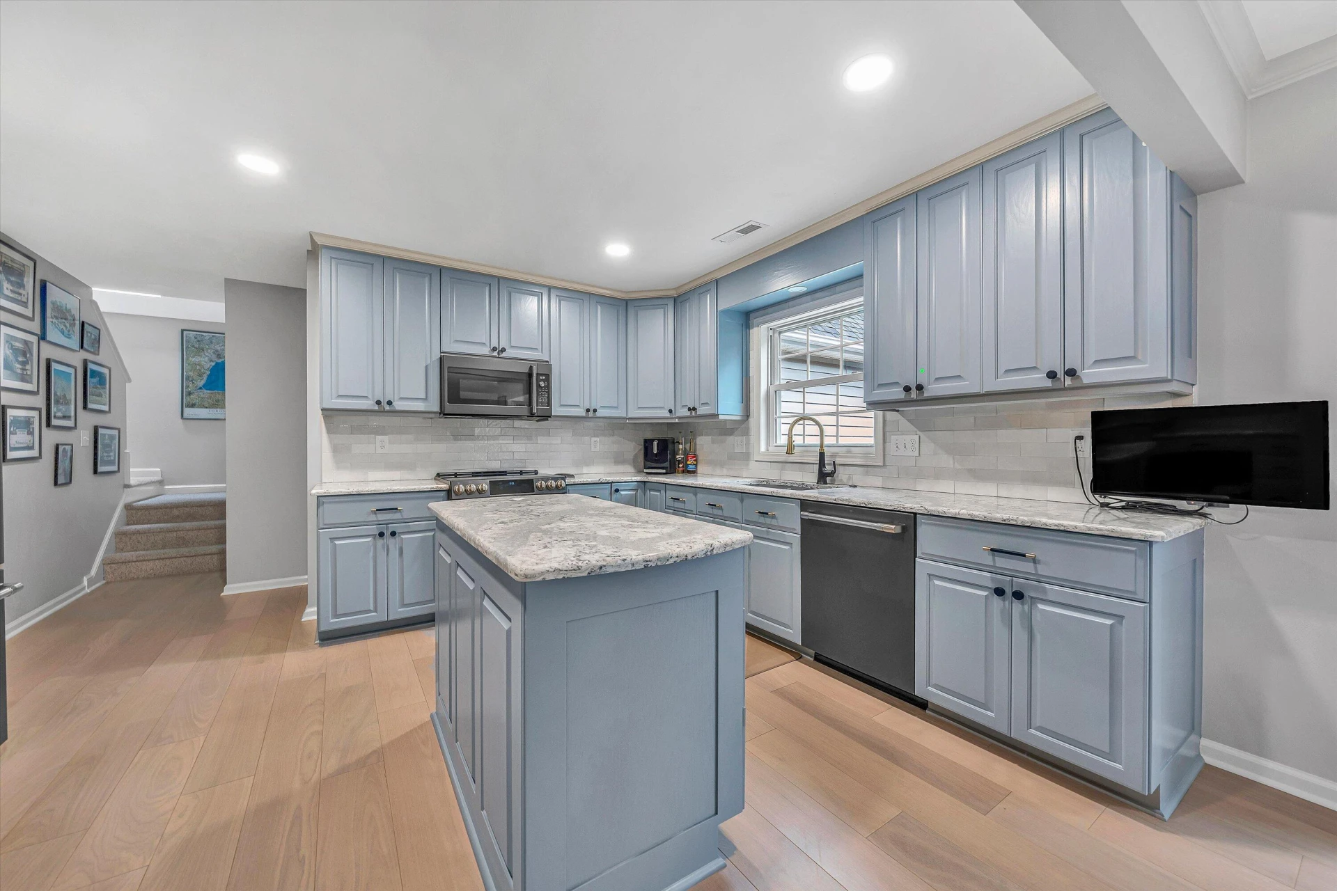1941 Springmill RD - Photo 11