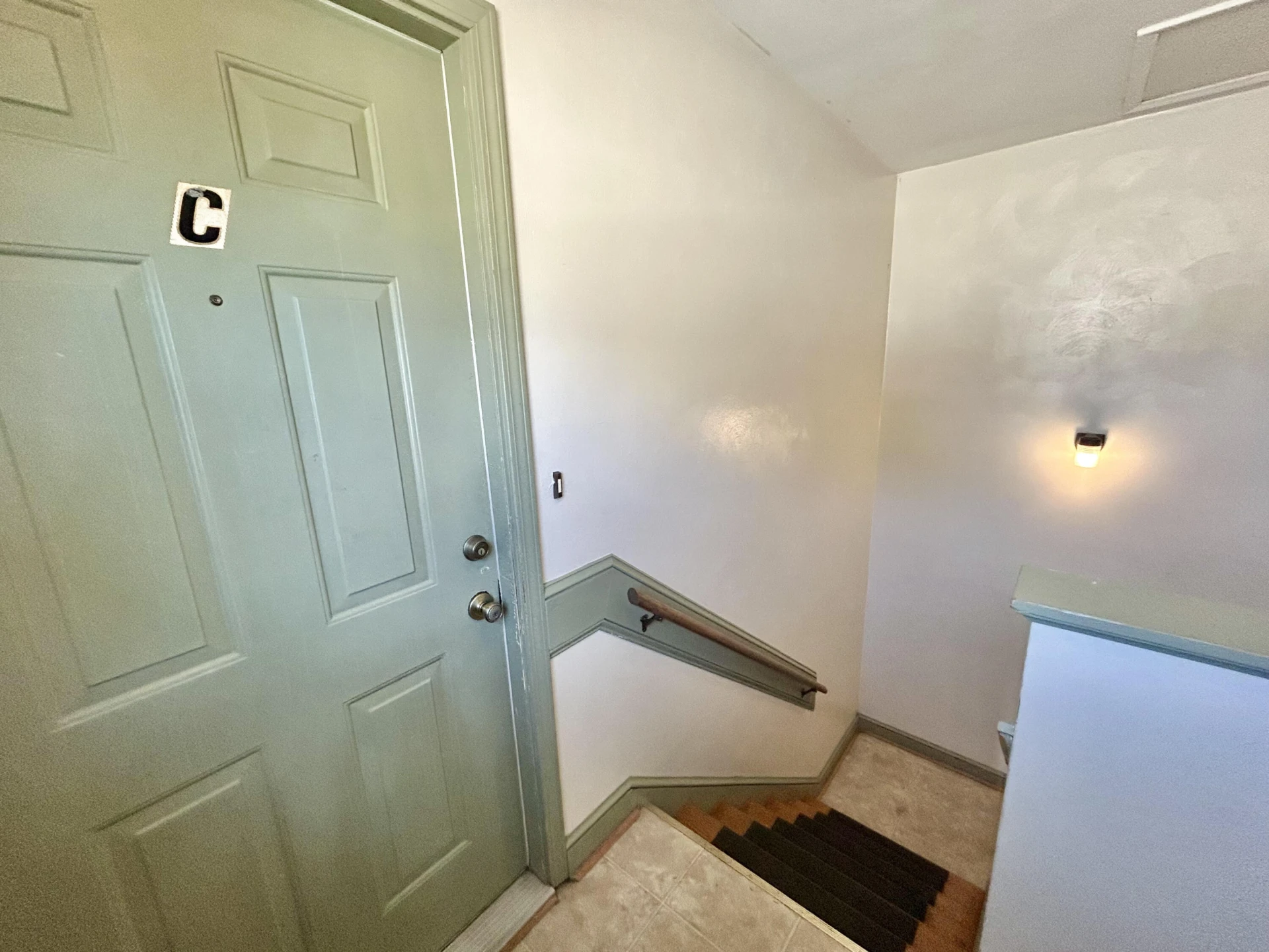 426 Walnut AVE - Photo 17