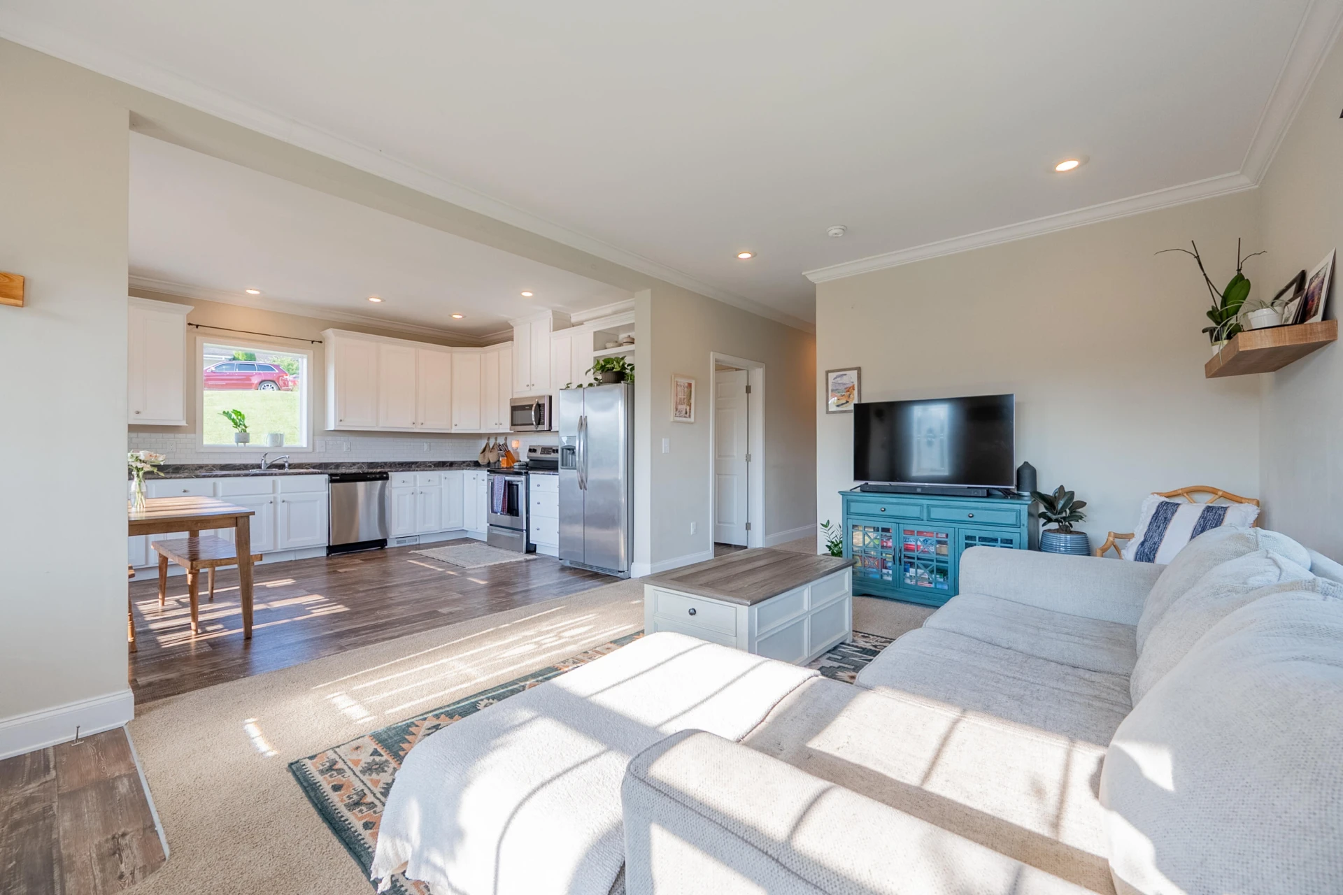 111 Clementine LN - Photo 9