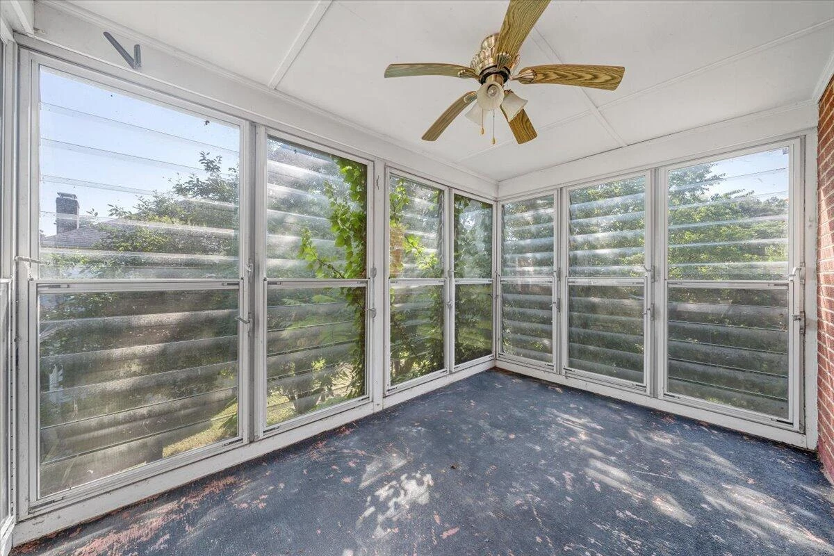 6621 Sherry RD - Photo 20