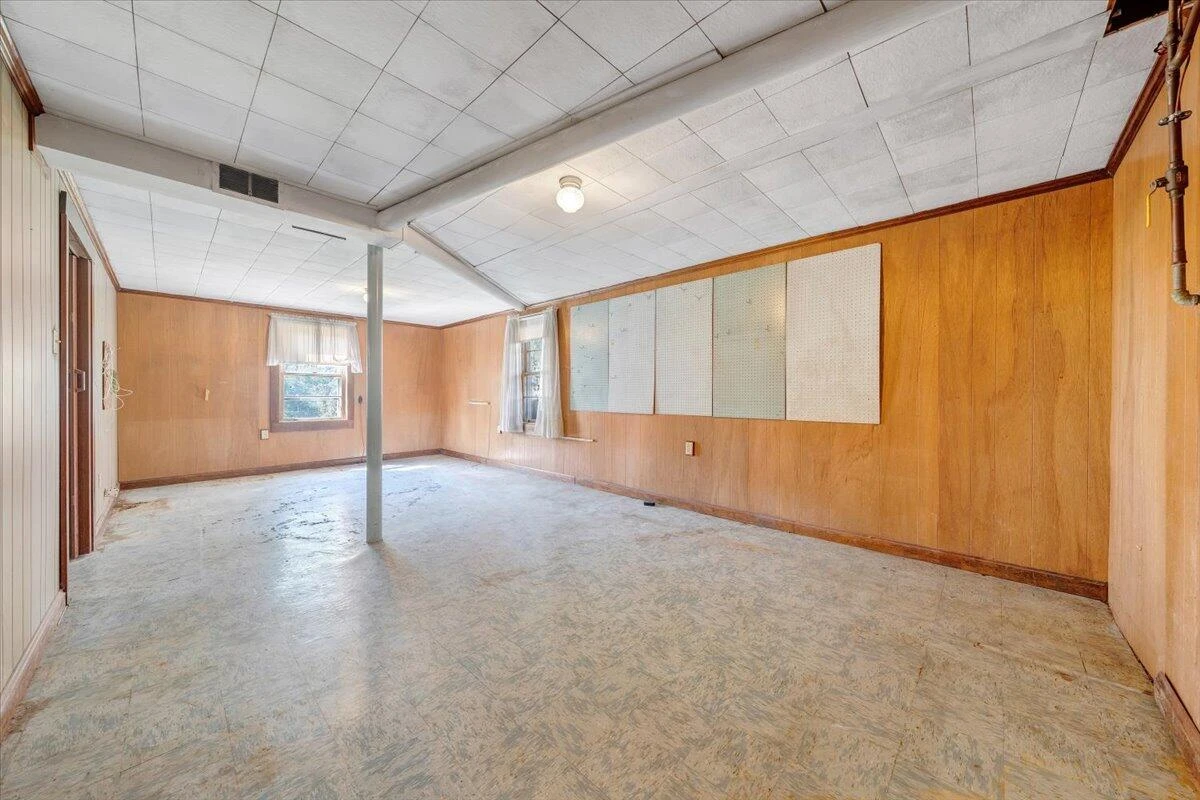 6621 Sherry RD - Photo 26