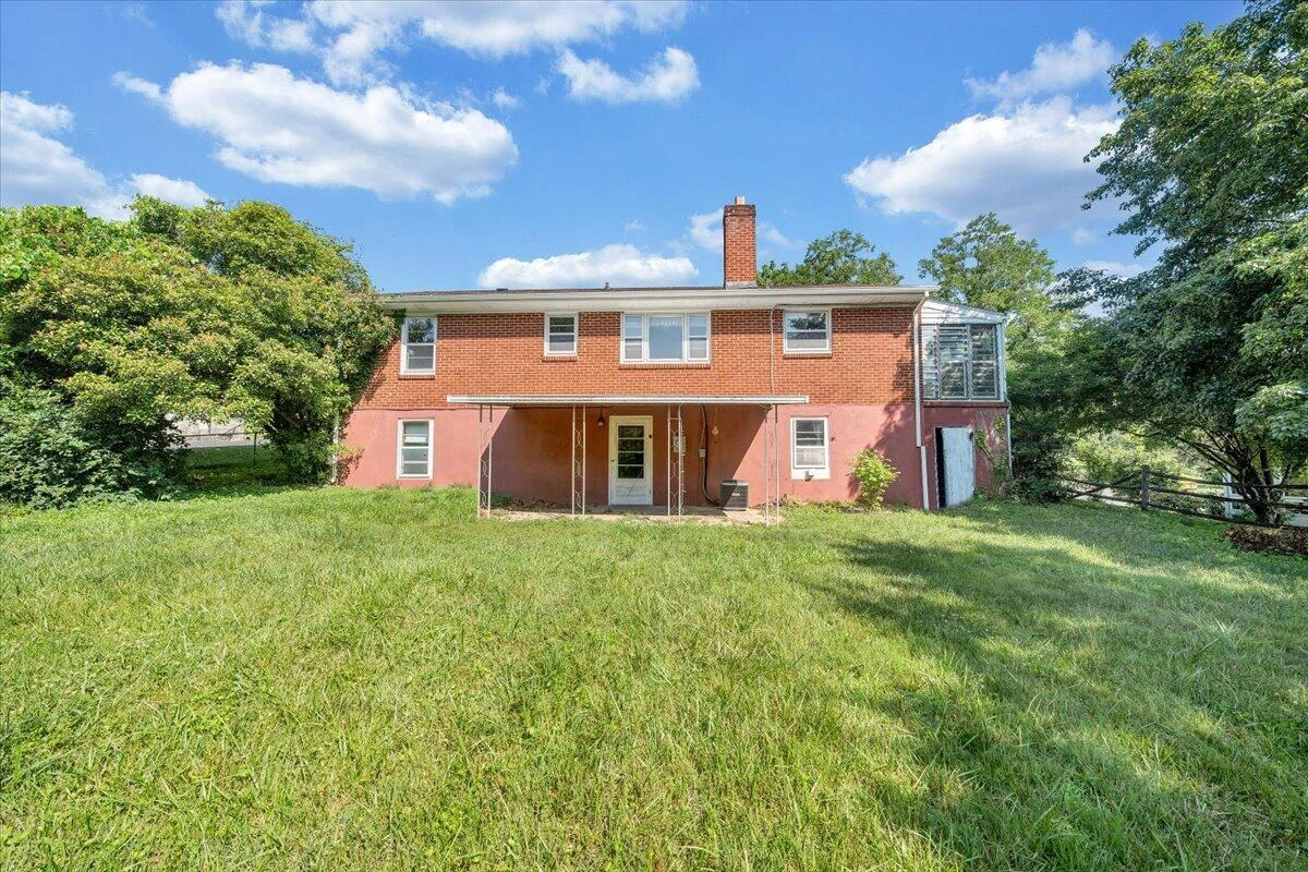 6621 Sherry RD - Photo 29