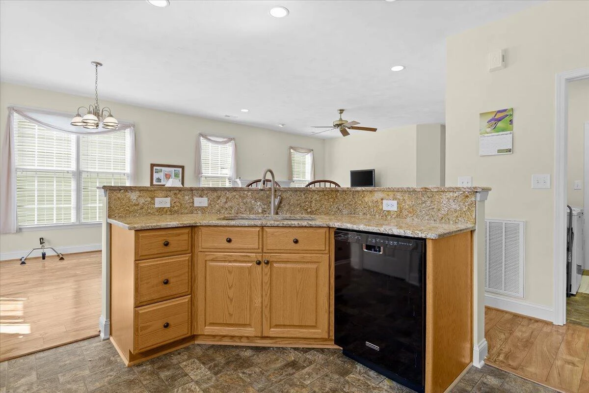 1522 Innsbrooke DR - Photo 16