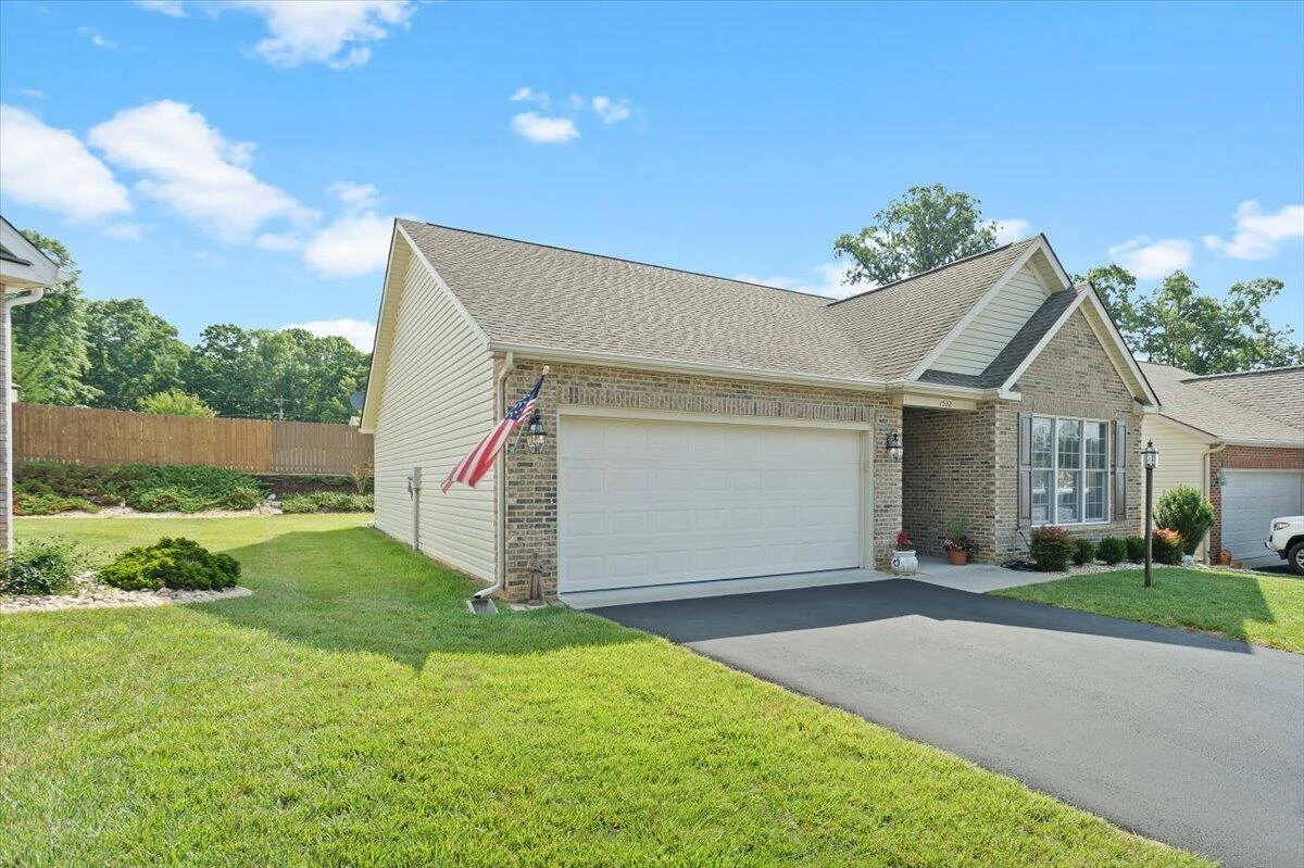 1522 Innsbrooke DR - Photo 5