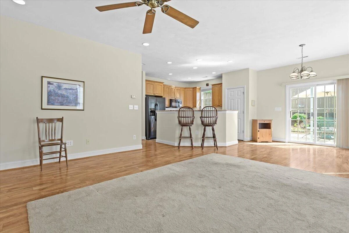 1522 Innsbrooke DR - Photo 9
