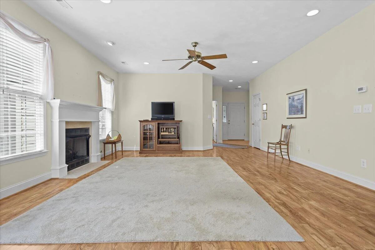 1522 Innsbrooke DR - Photo 10