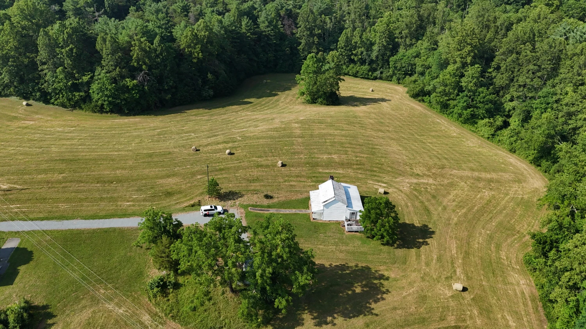 5542 Henry RD - Photo 11