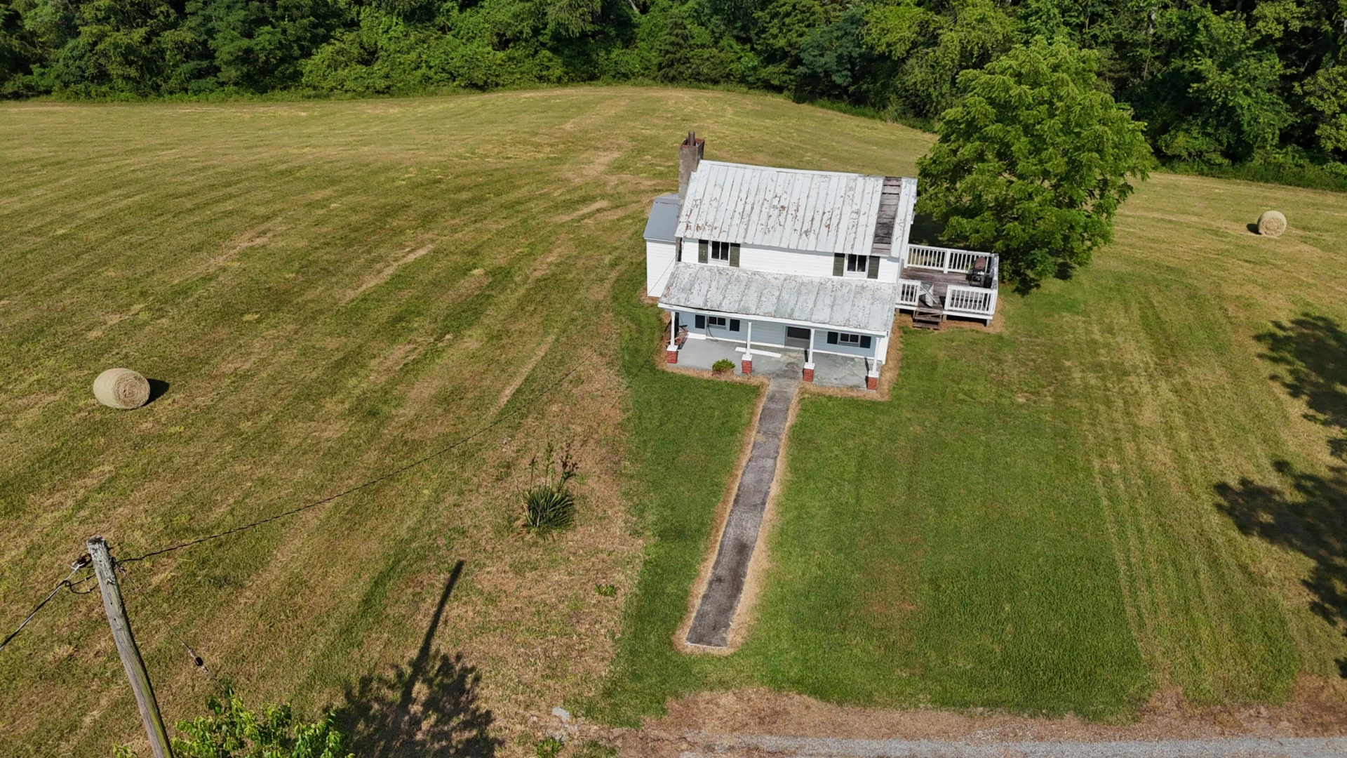 5542 Henry RD - Photo 4