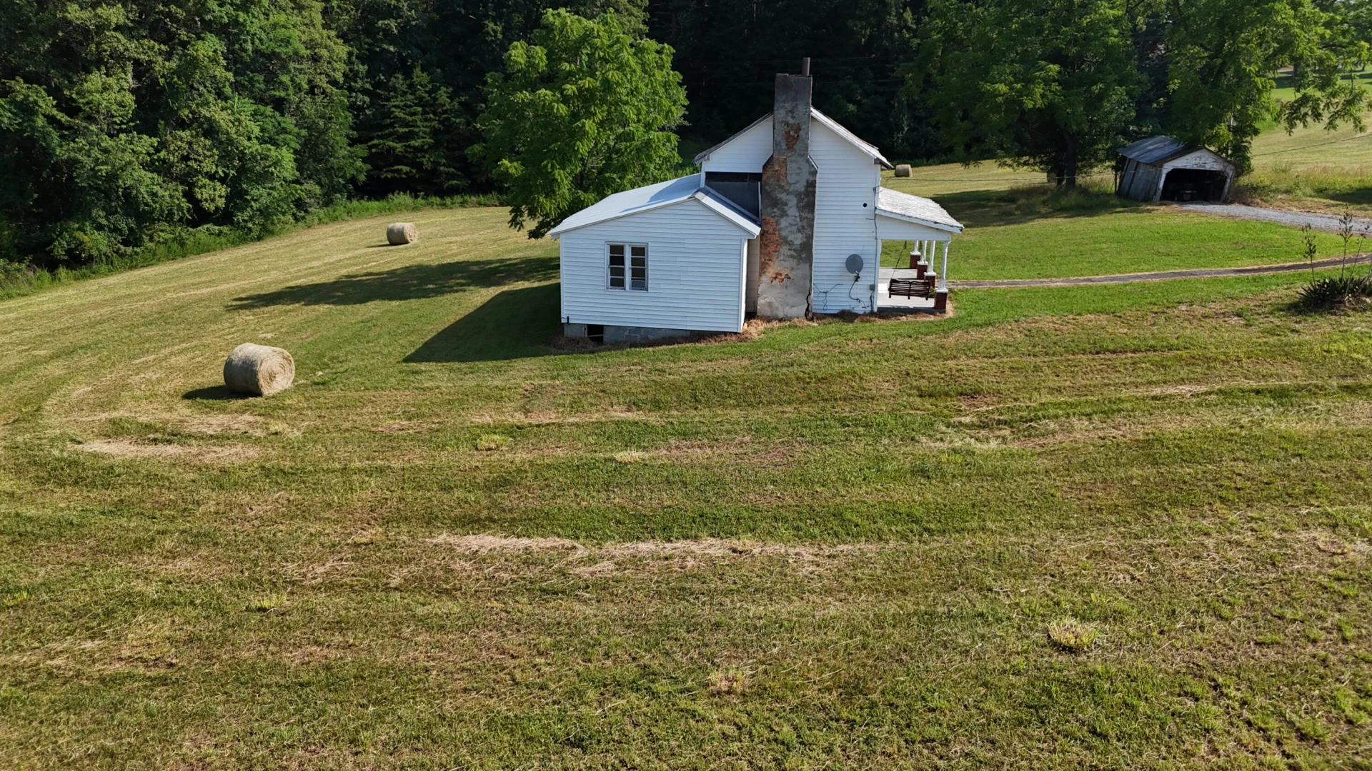 5542 Henry RD - Photo 7