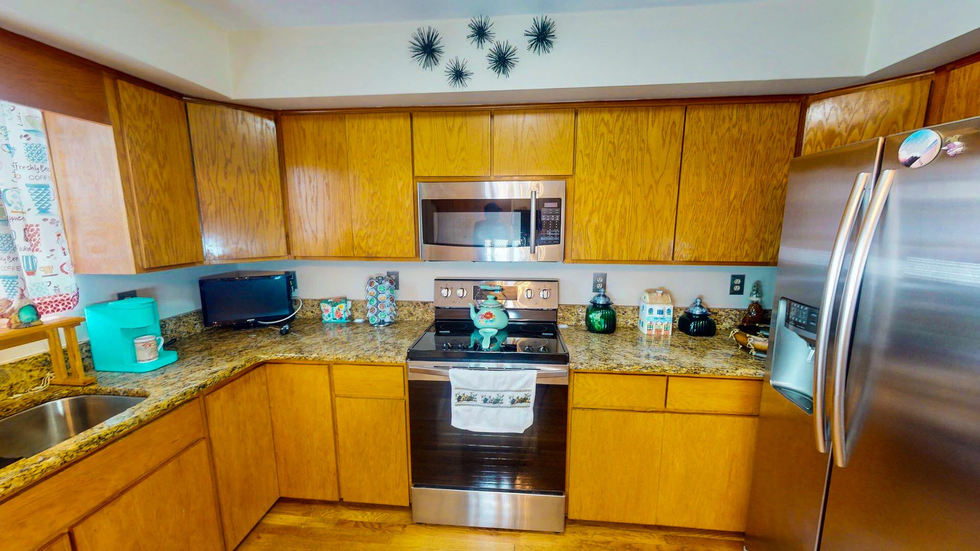 206 MADISON AVE - Photo 12
