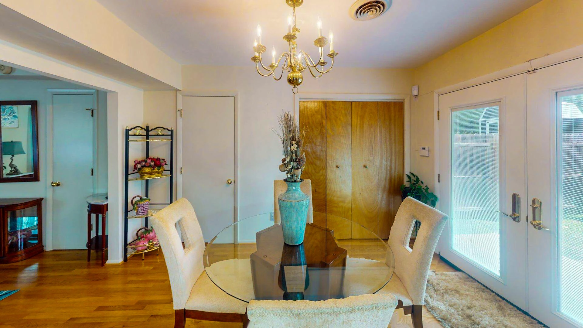 206 MADISON AVE - Photo 13