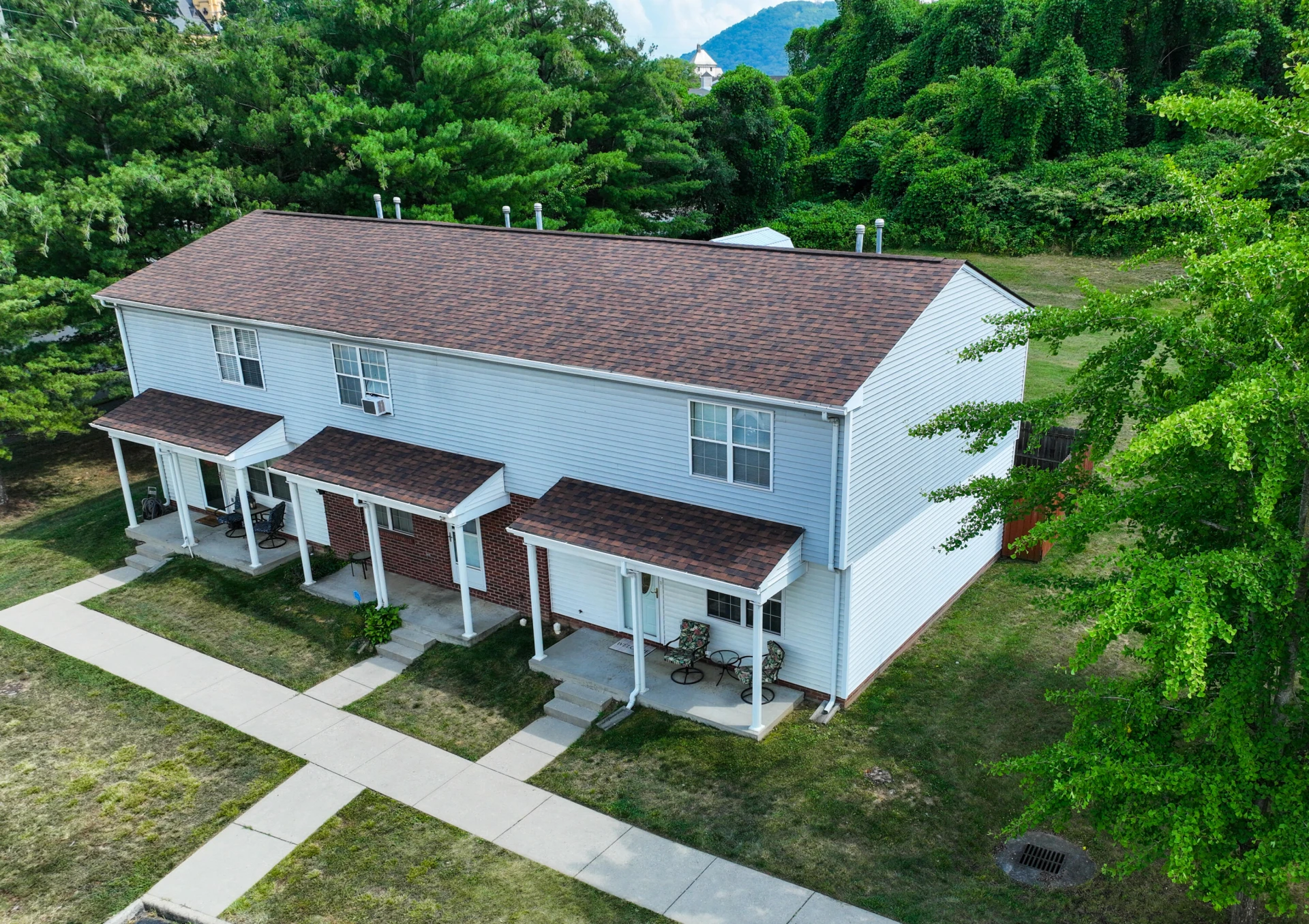 206 MADISON AVE - Photo 3