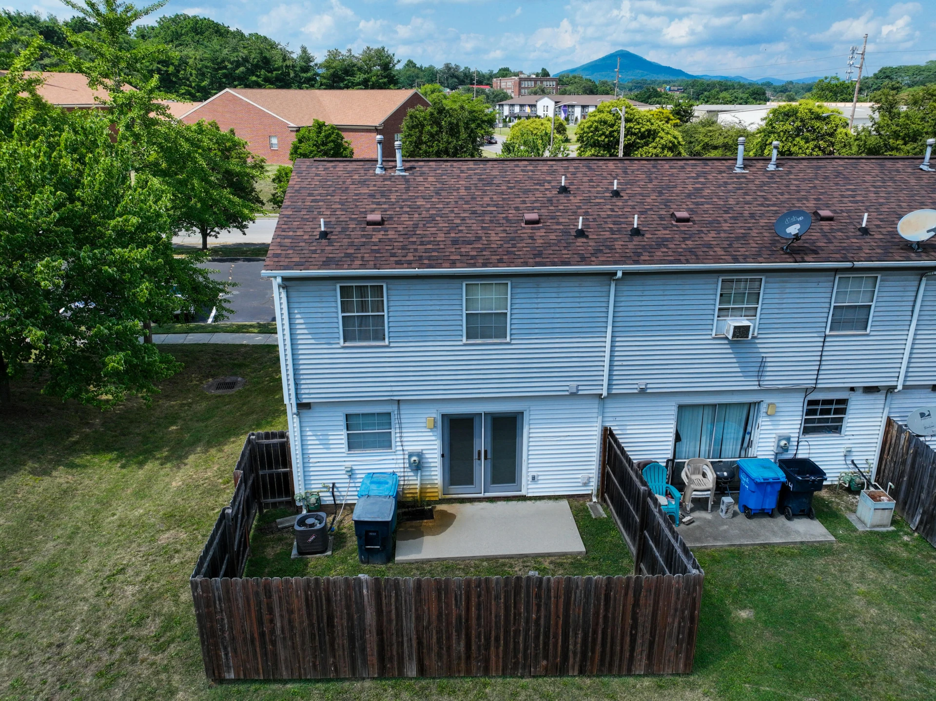 206 MADISON AVE - Photo 5