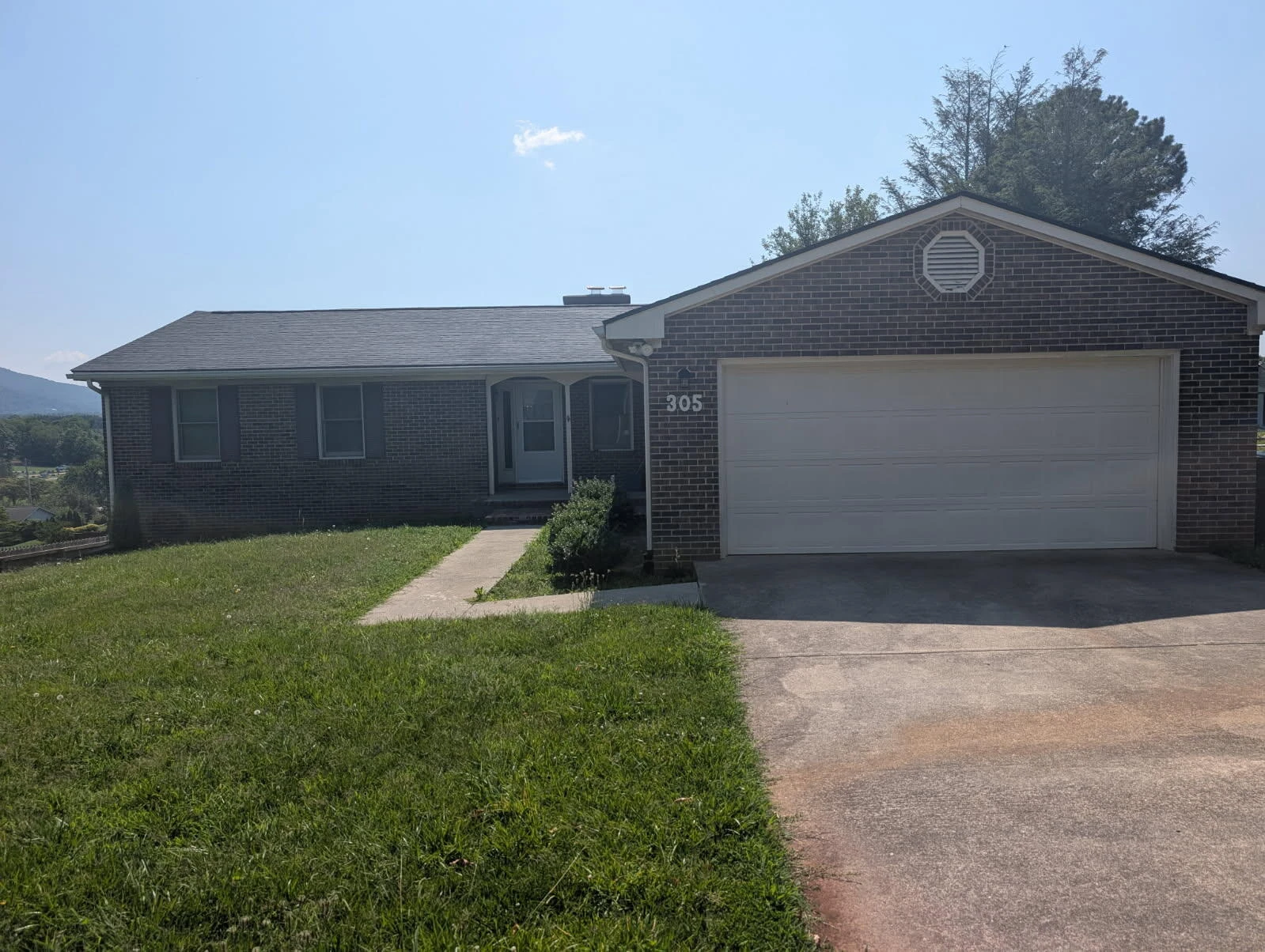 305 Preston RD