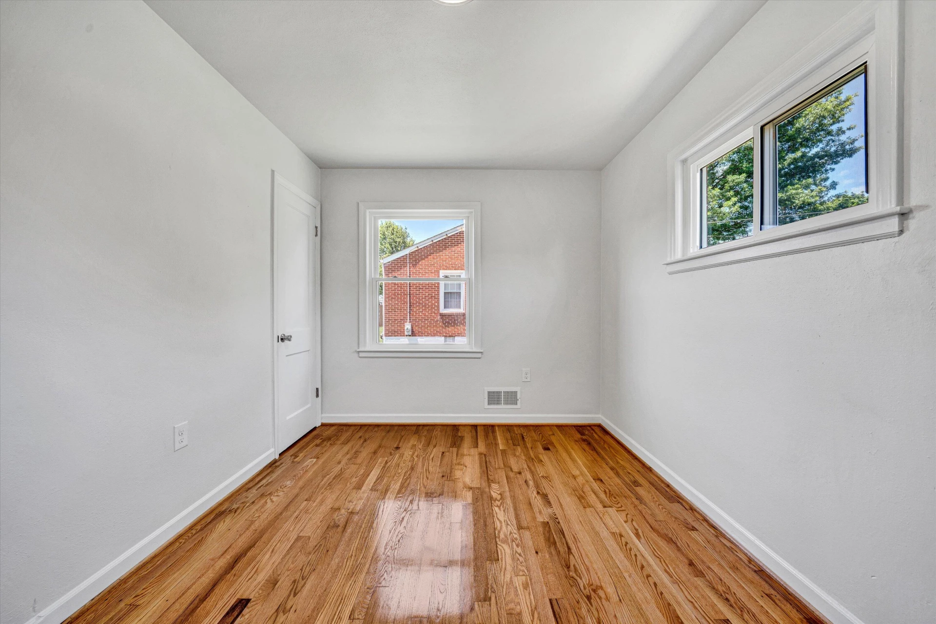 3113 Birchlawn AVE - Photo 11