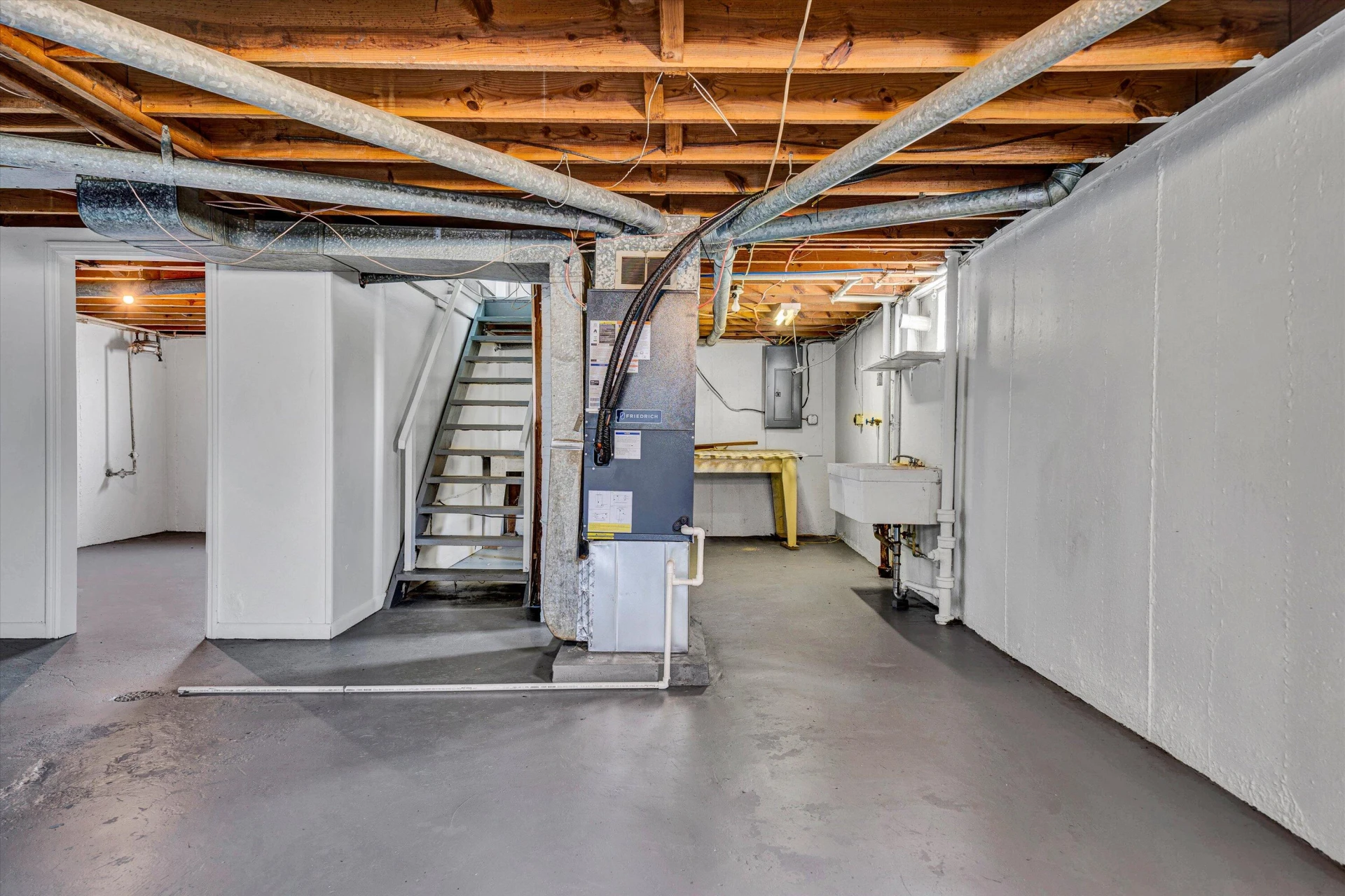 3113 Birchlawn AVE - Photo 13