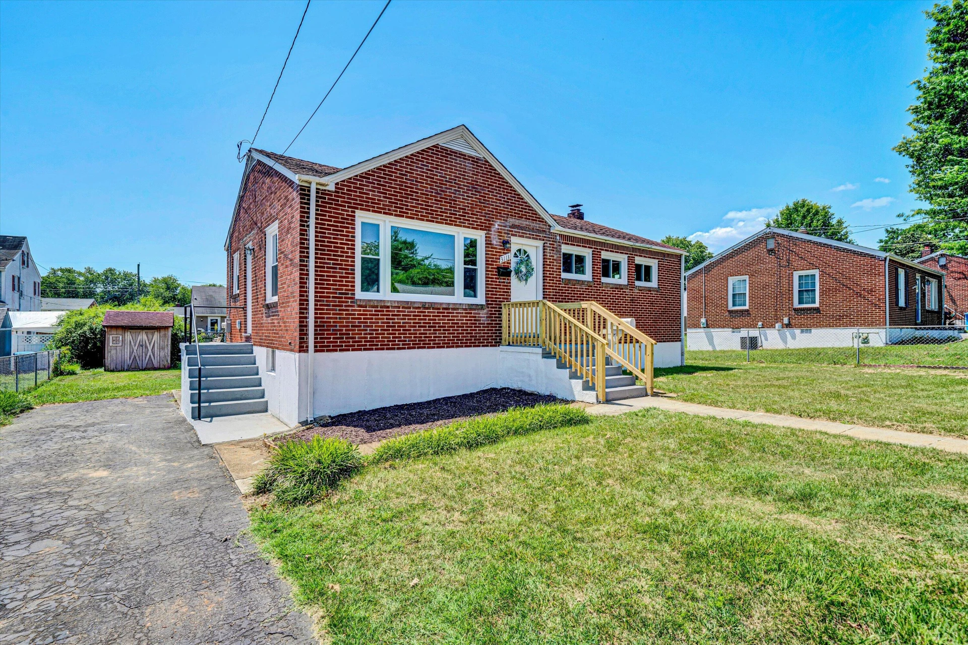 3113 Birchlawn AVE - Photo 2