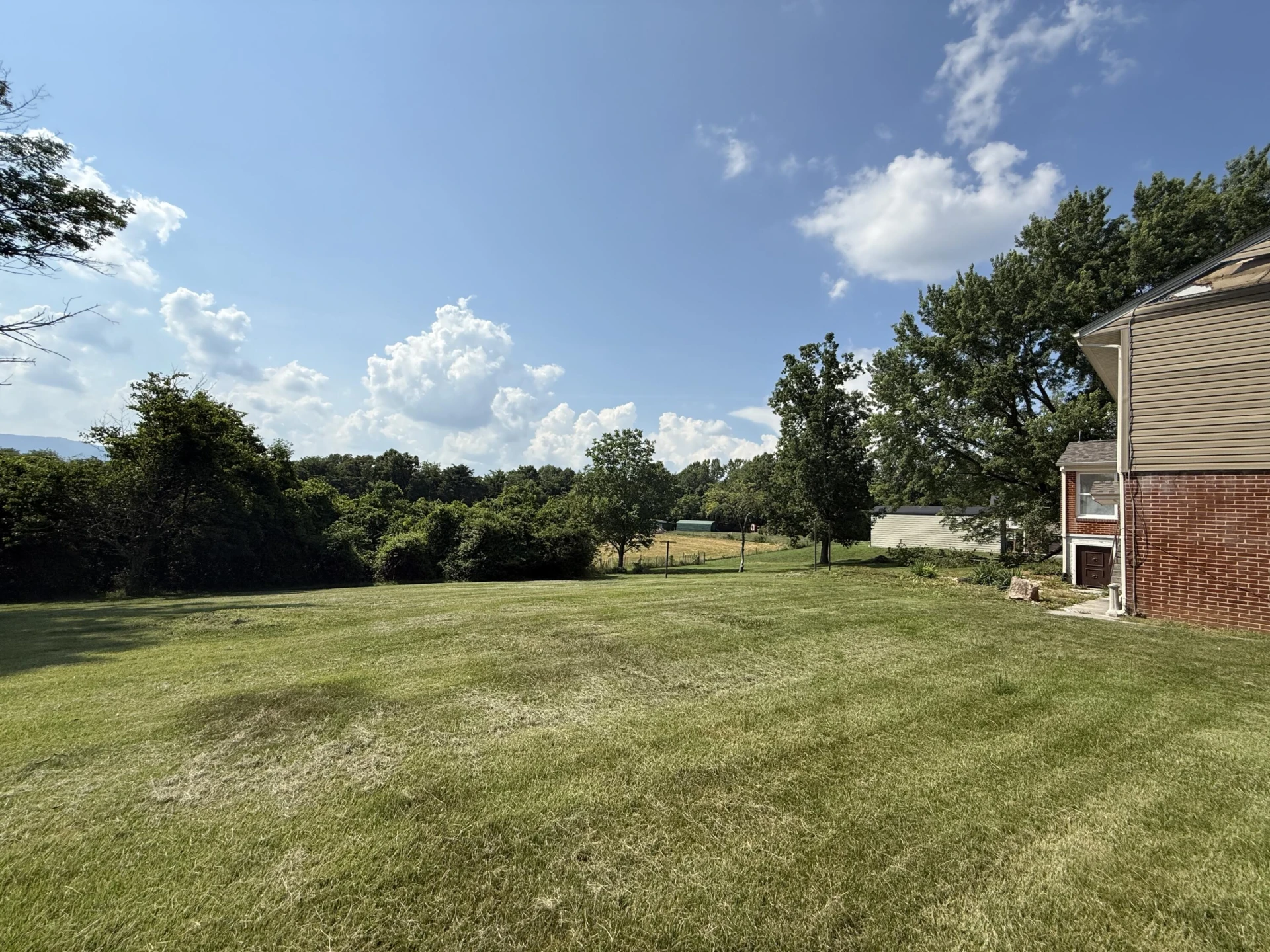 1250 Blacksburg RD - Photo 17