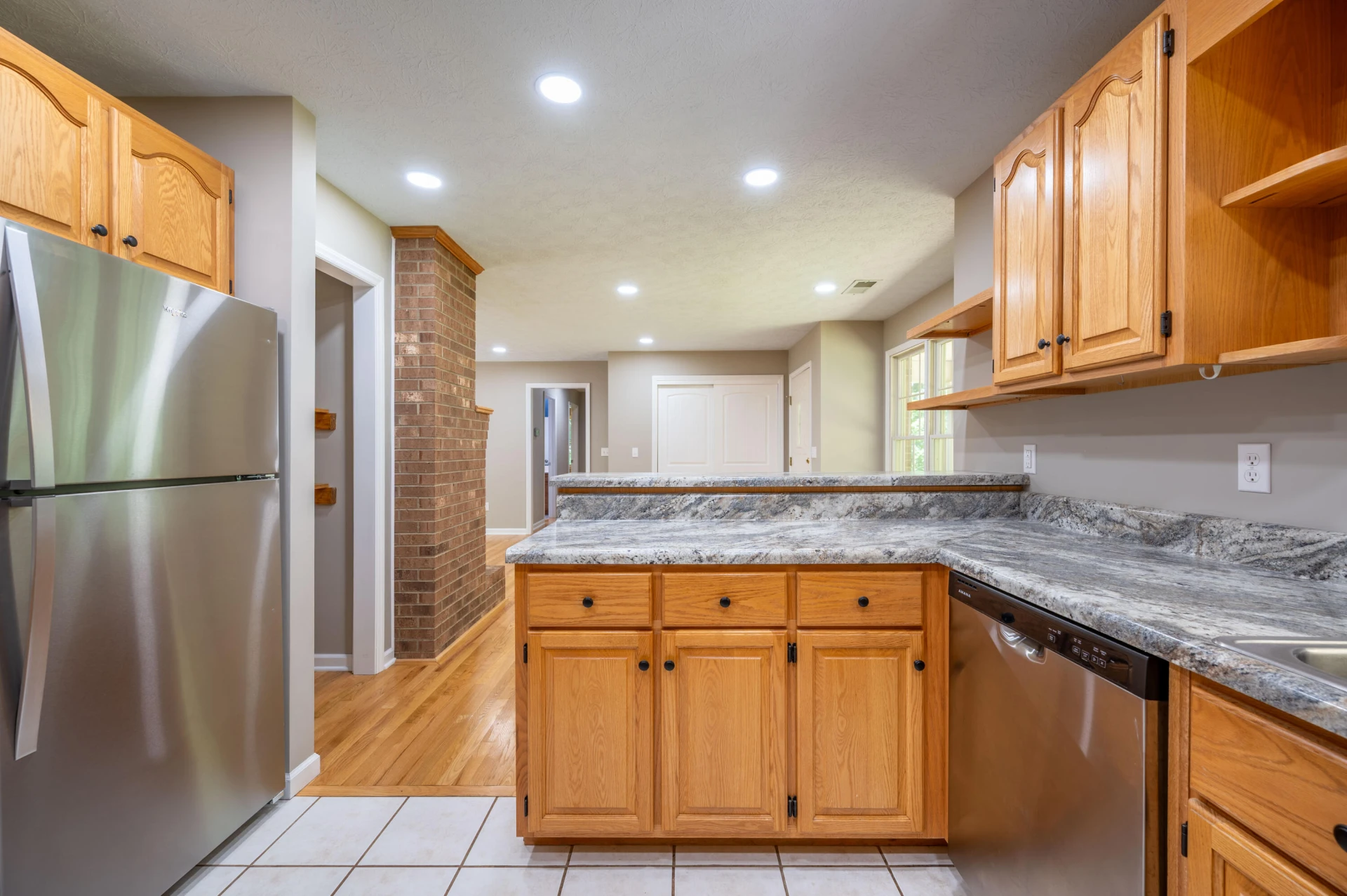 145 White Oak DR - Photo 18