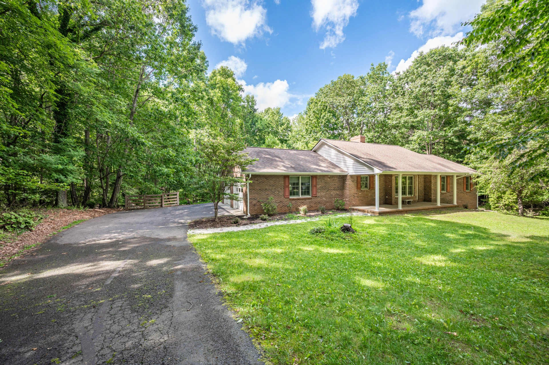 145 White Oak DR - Photo 4
