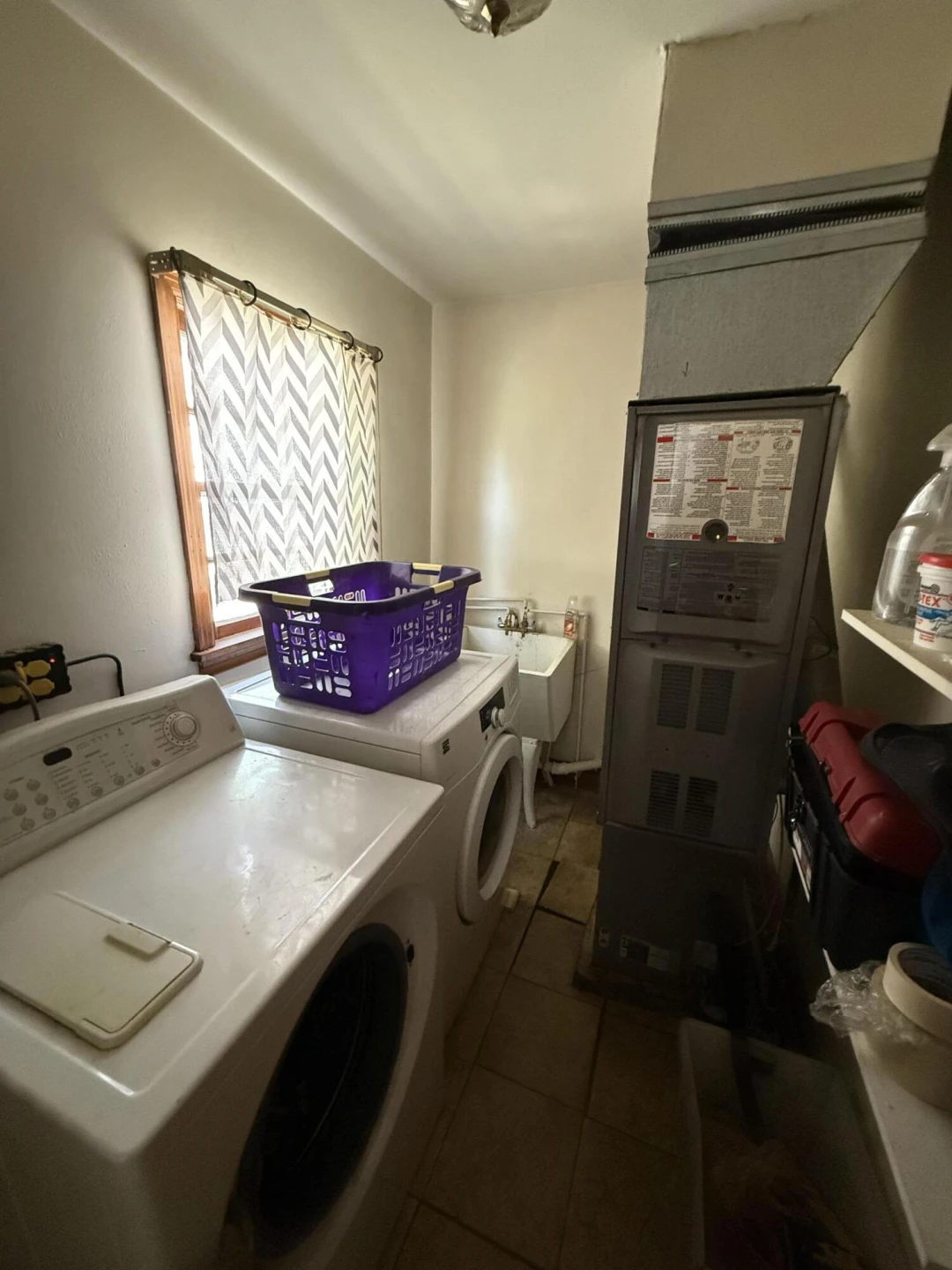 3124 Round Hill AVE - Photo 5
