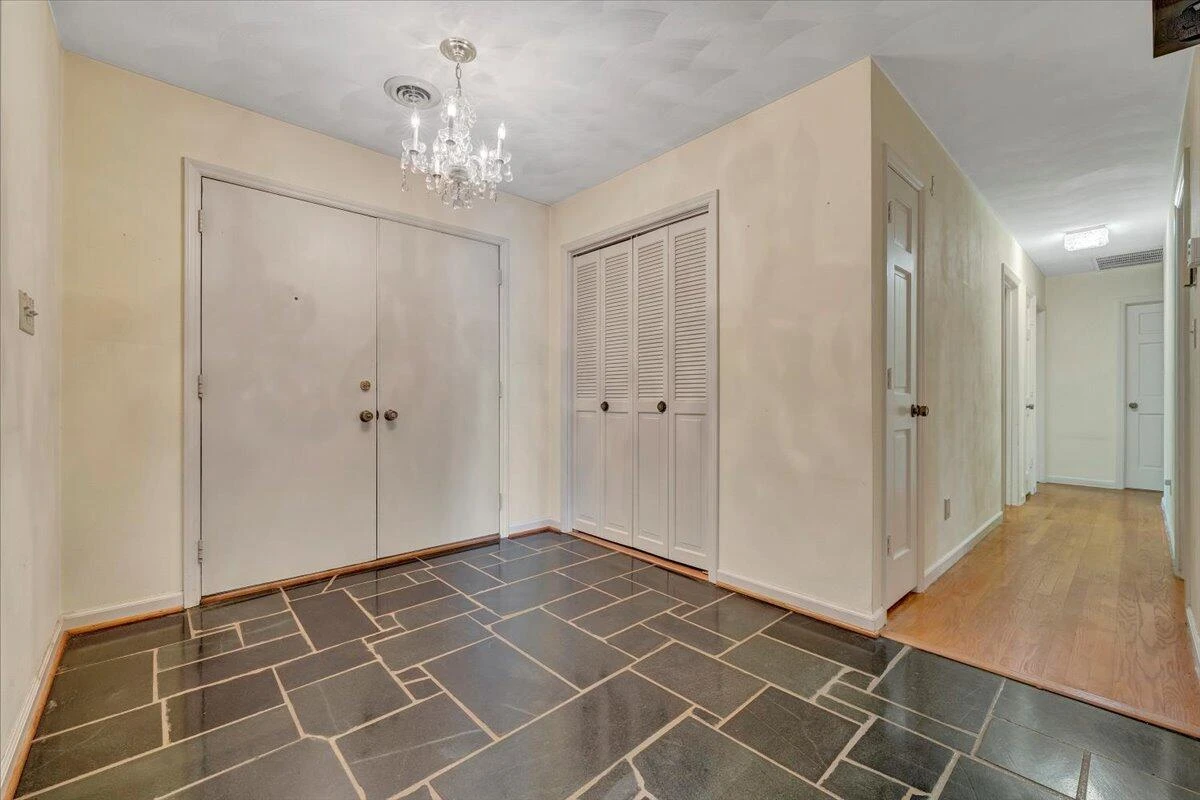 5278 North Spring DR - Photo 8