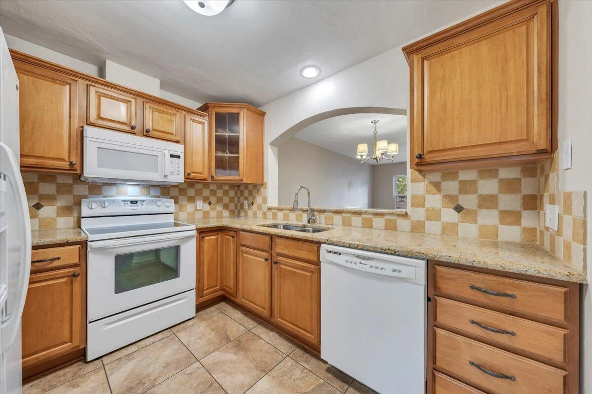 7198 Wild Cherry CT - Photo 15