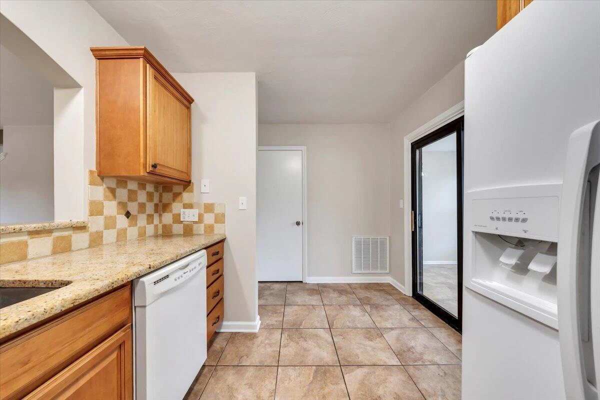 7198 Wild Cherry CT - Photo 18