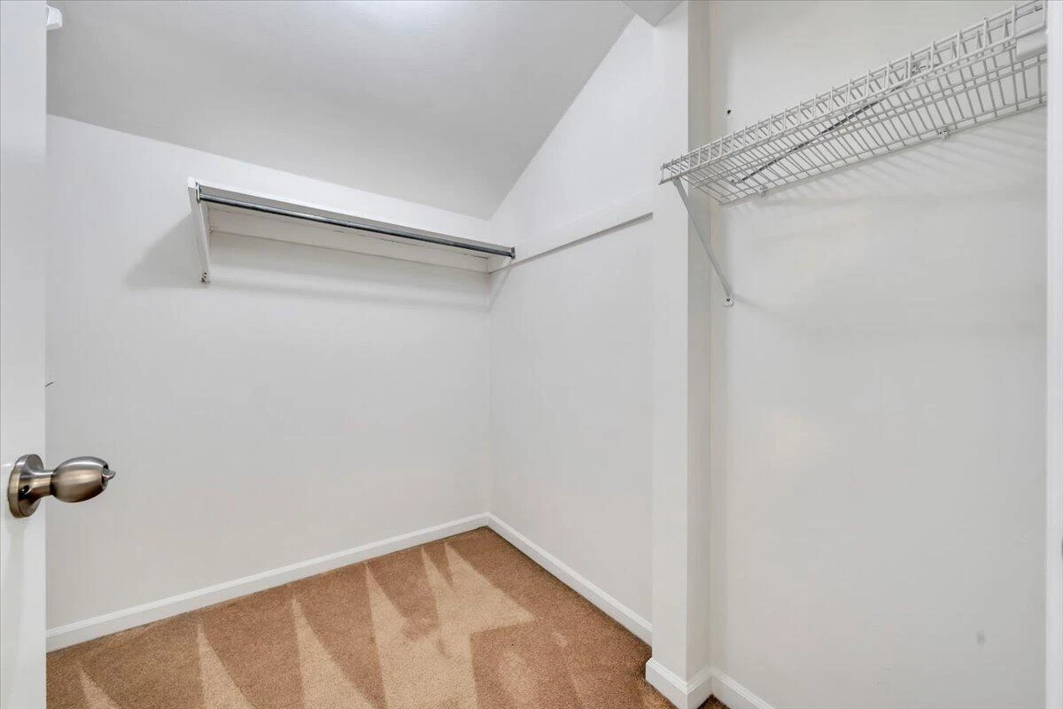 7198 Wild Cherry CT - Photo 28
