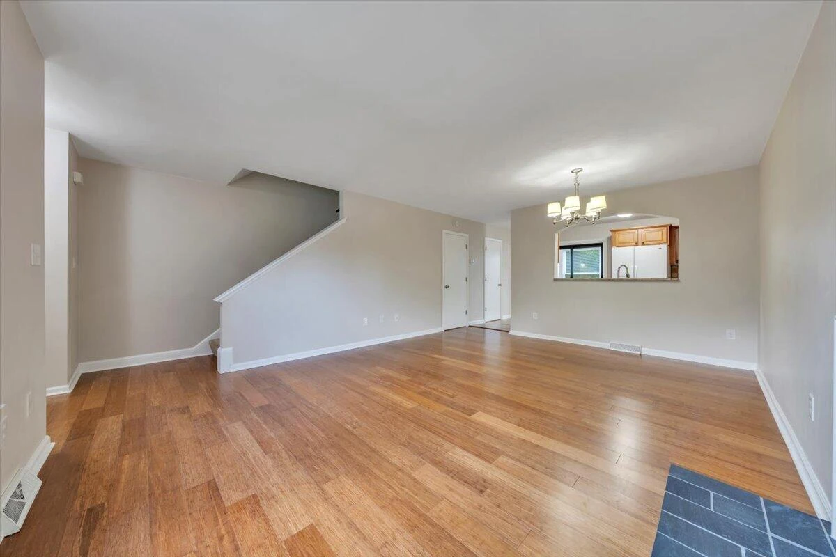 7198 Wild Cherry CT - Photo 5