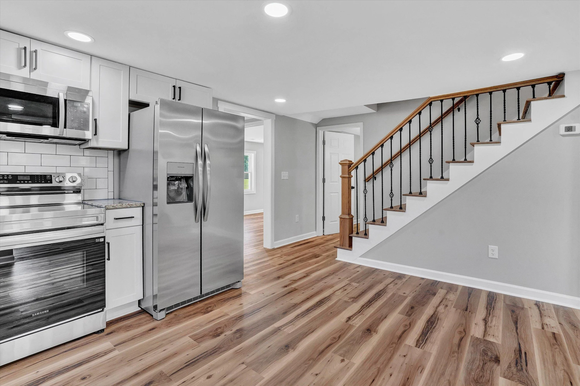 1021 Bowman LN - Photo 12