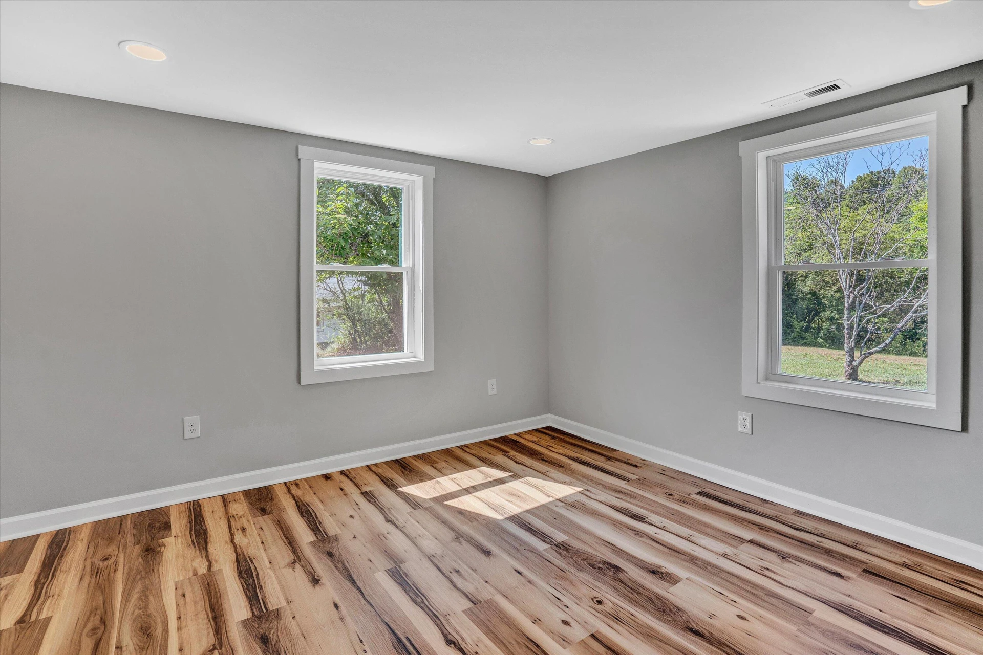 1021 Bowman LN - Photo 14