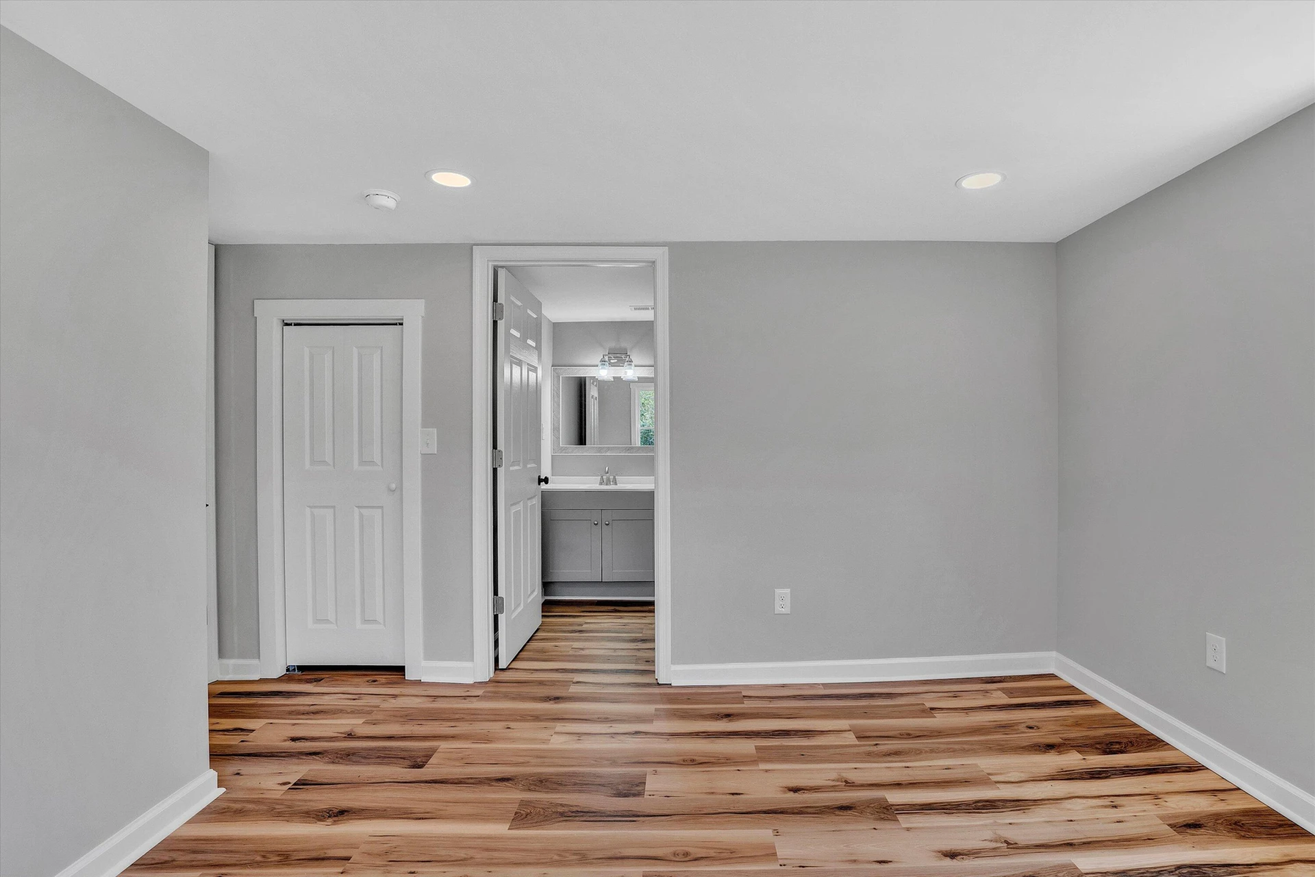 1021 Bowman LN - Photo 15
