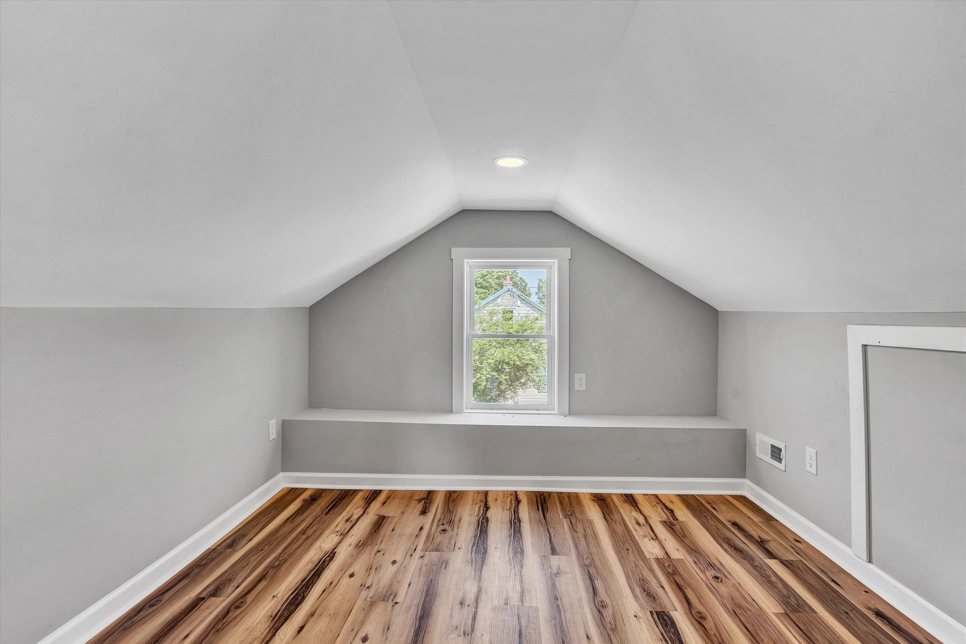 1021 Bowman LN - Photo 24