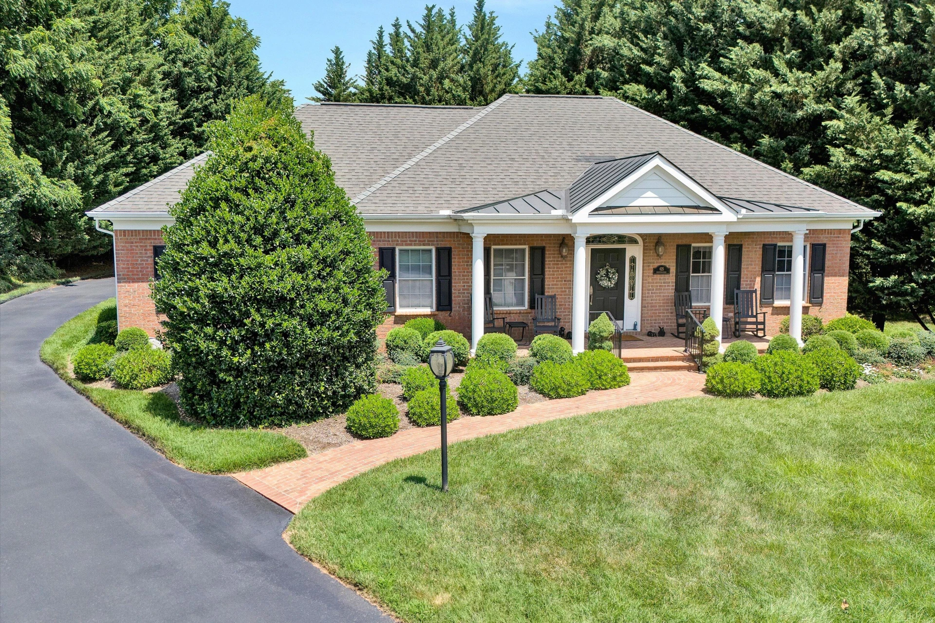 625 Highfield RD - Photo 6