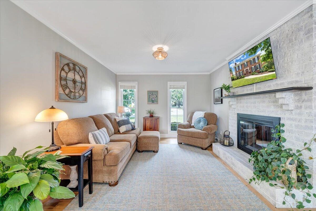 4694 Kettering CT - Photo 30