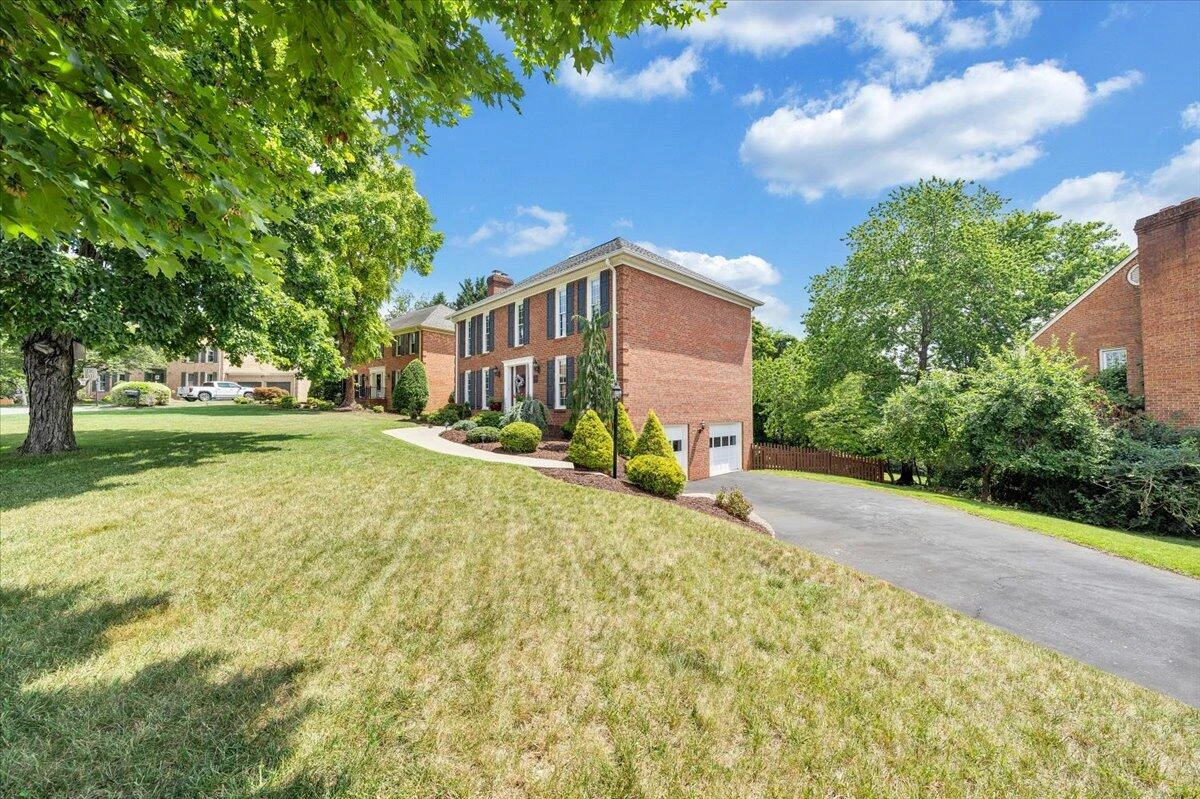 4694 Kettering CT - Photo 79