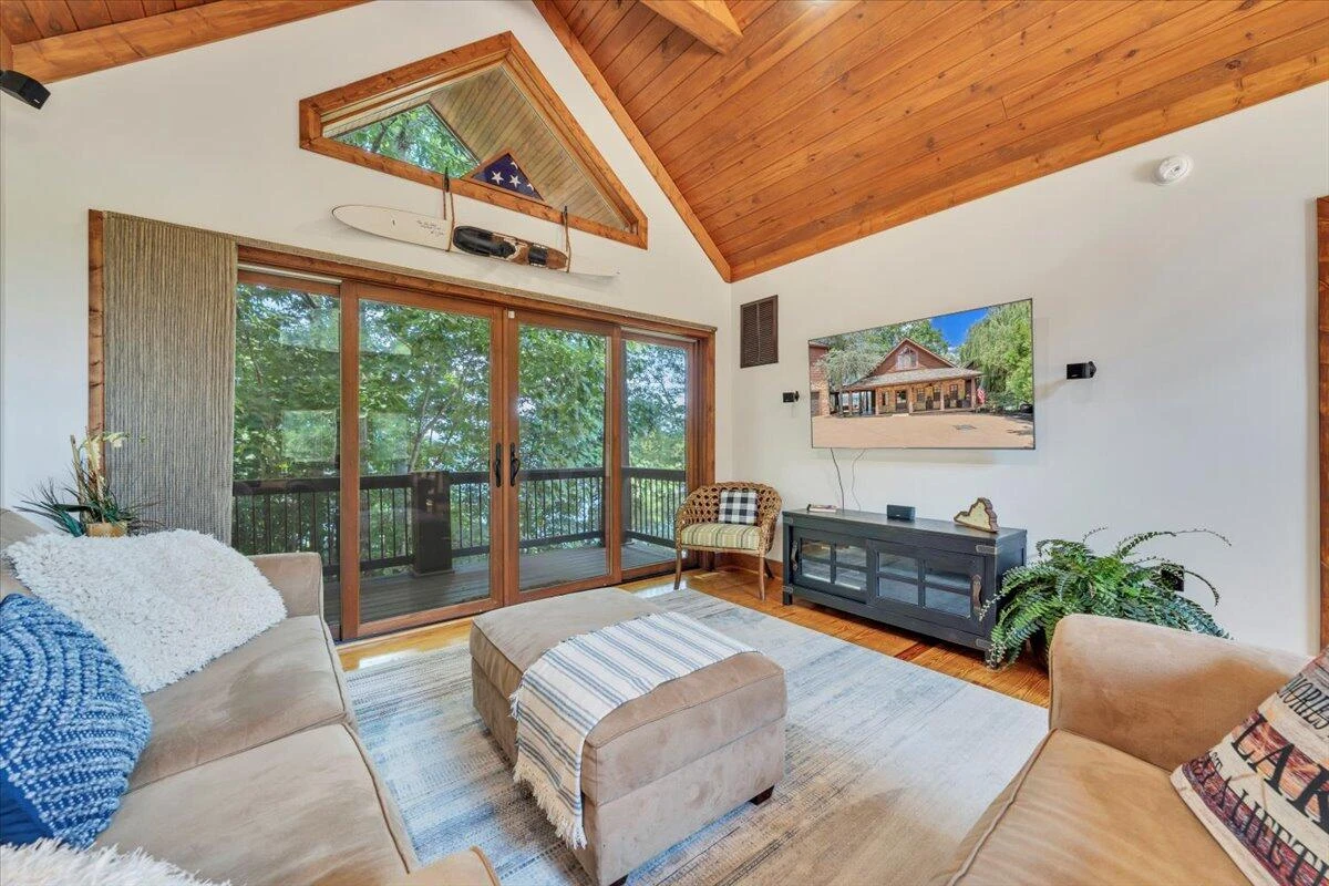 136 Village LN - Photo 115