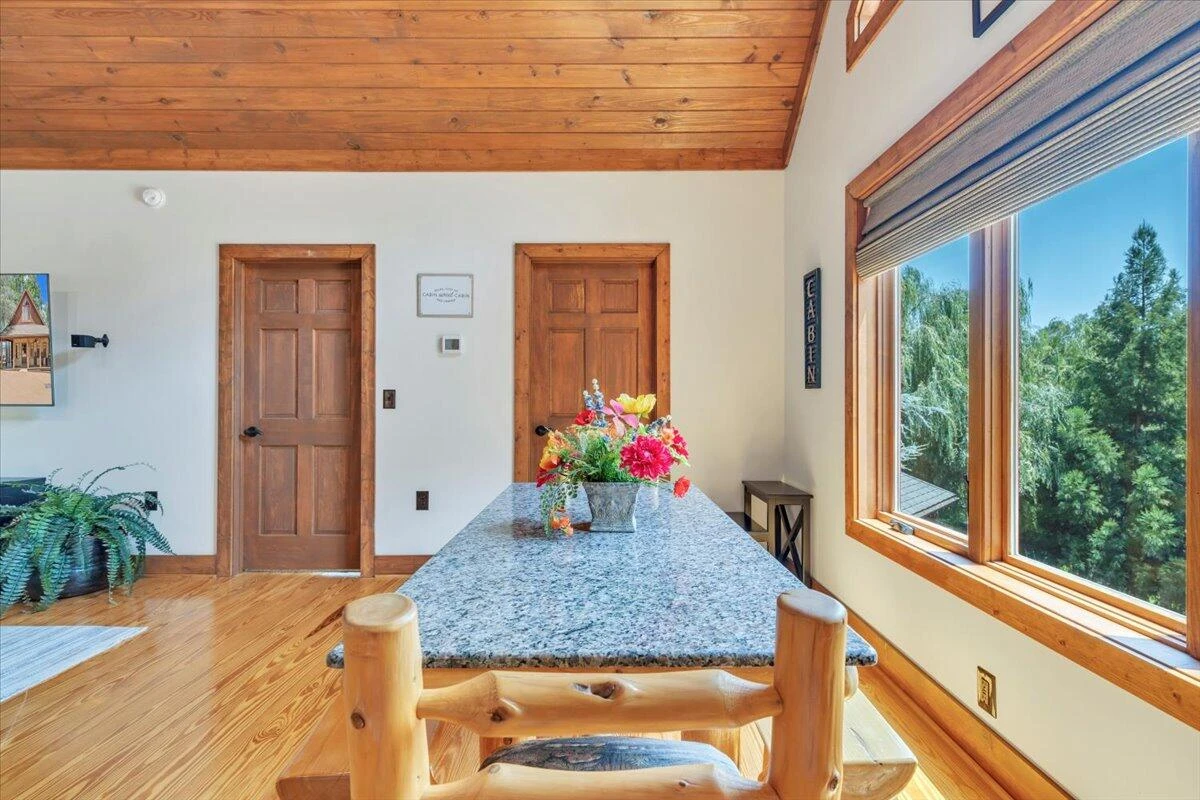 136 Village LN - Photo 119