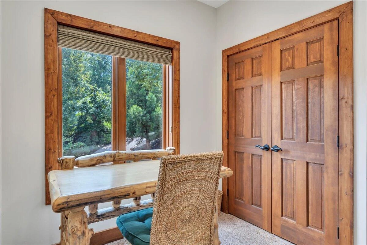 136 Village LN - Photo 126